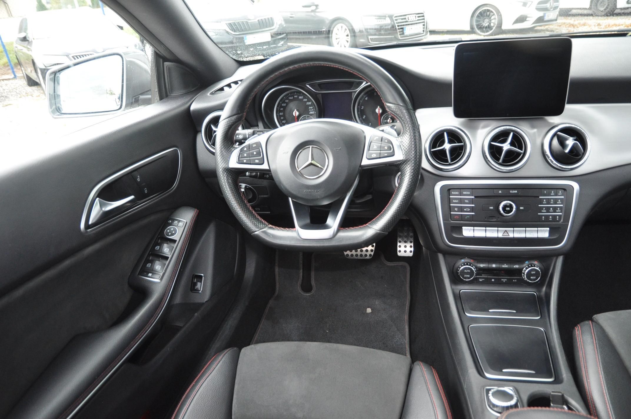 Mercedes-Benz CLA, 180 90kW AMG - line - fotka 5