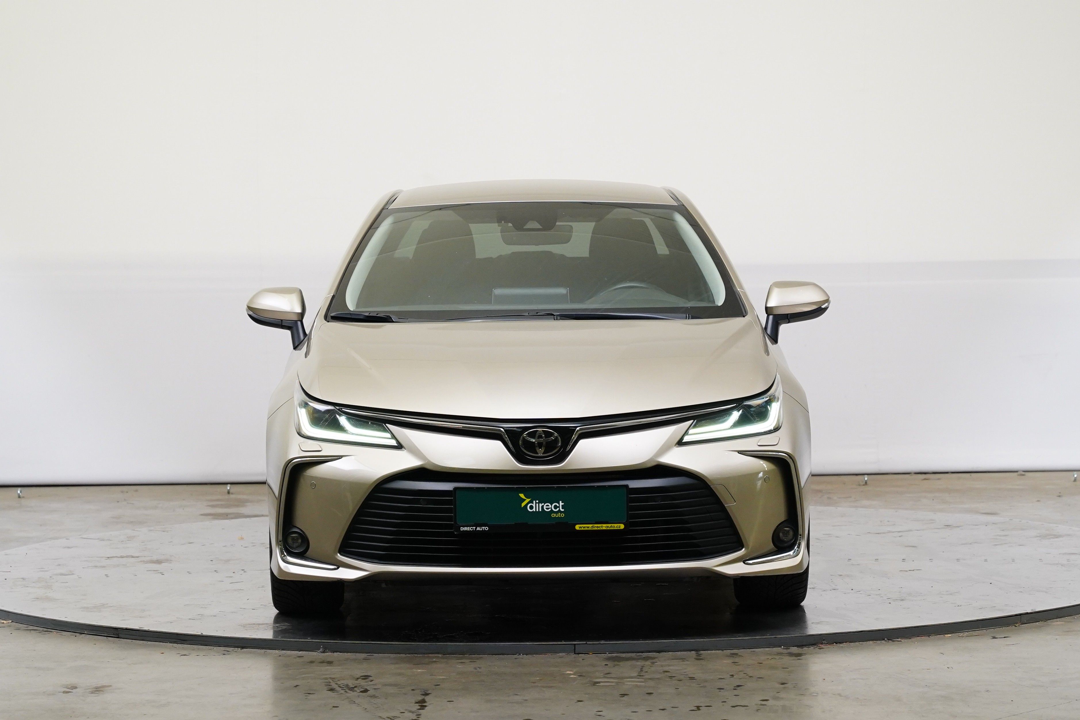 Toyota Corolla, 1.5 Dynamic Force 92 kW - fotka 4