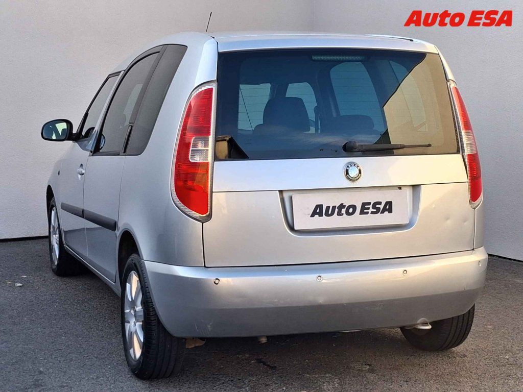 Škoda Roomster, 1.2 i,2.maj,ČR,Xenon - fotka 6