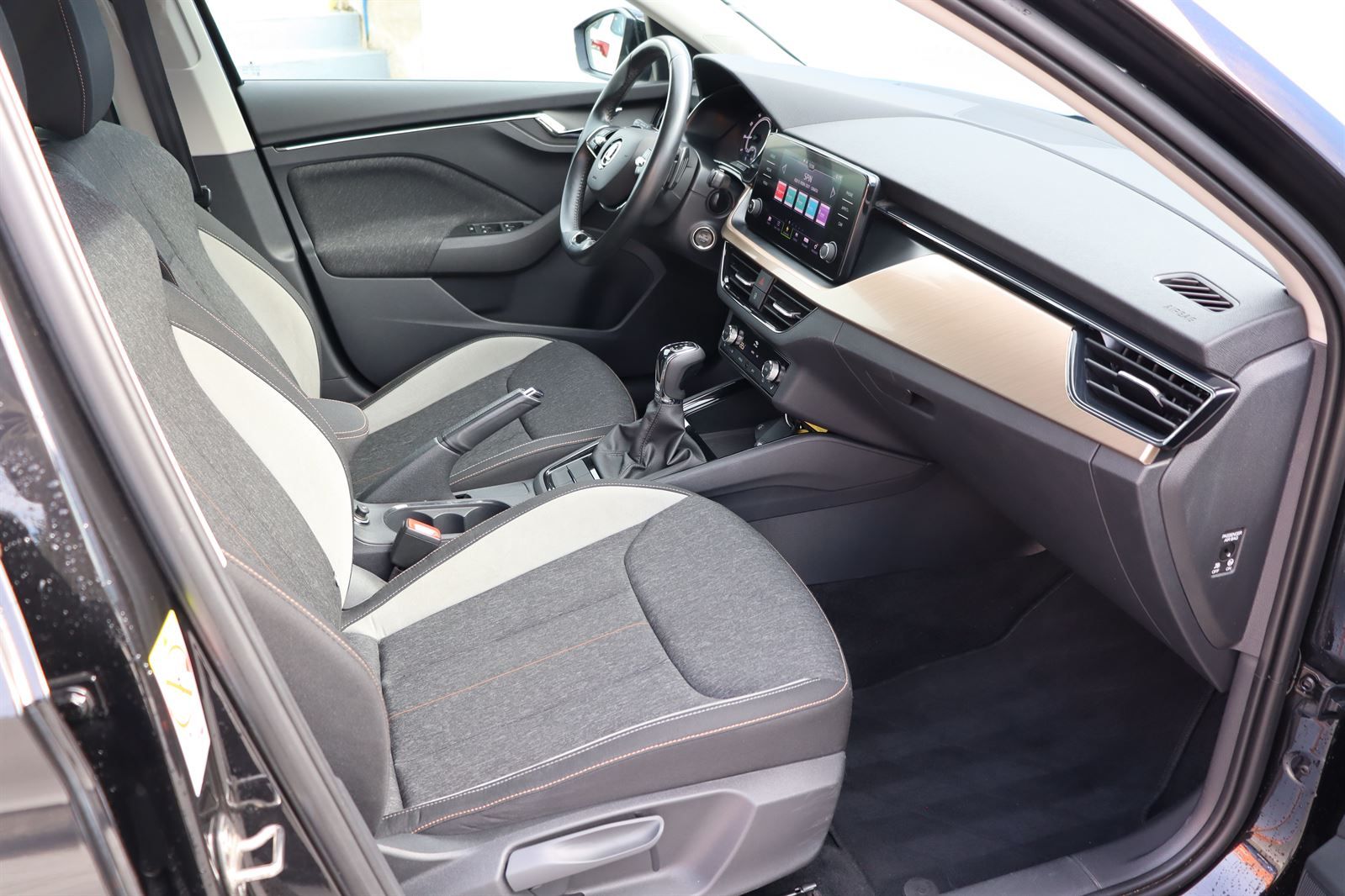 Škoda Scala, 1.5 TSI DSG Style - fotka 4