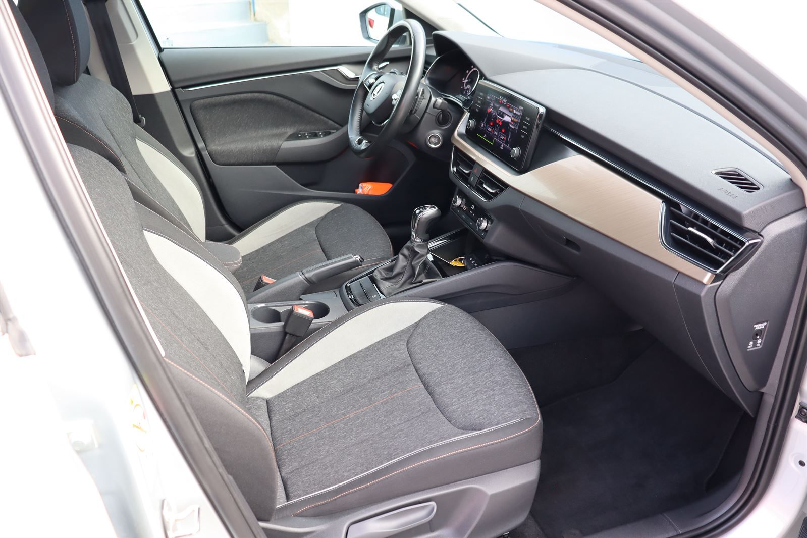 Škoda Scala, 1.5 TSI Style DSG - fotka 4