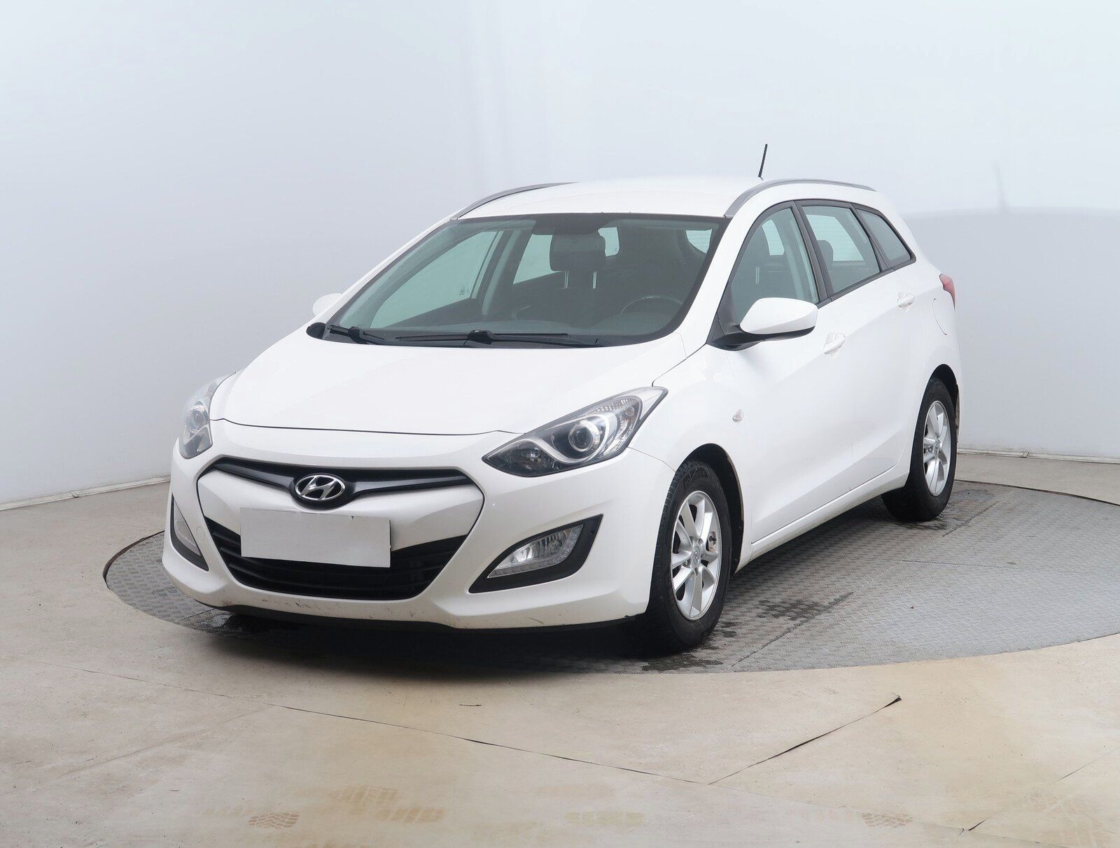 Hyundai i30, 1.6 CRDi, Klima, CZ doklady - fotka 2