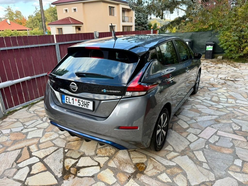 Nissan LEAF, 110KW 40AH N-CONECTA 77000KM - fotka 4