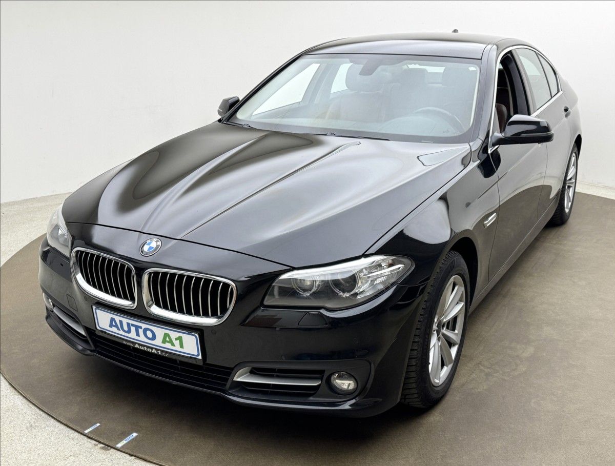 BMW Řada 5, 2,0 4X4 KŮŽE SERVIS KAMERA ČR