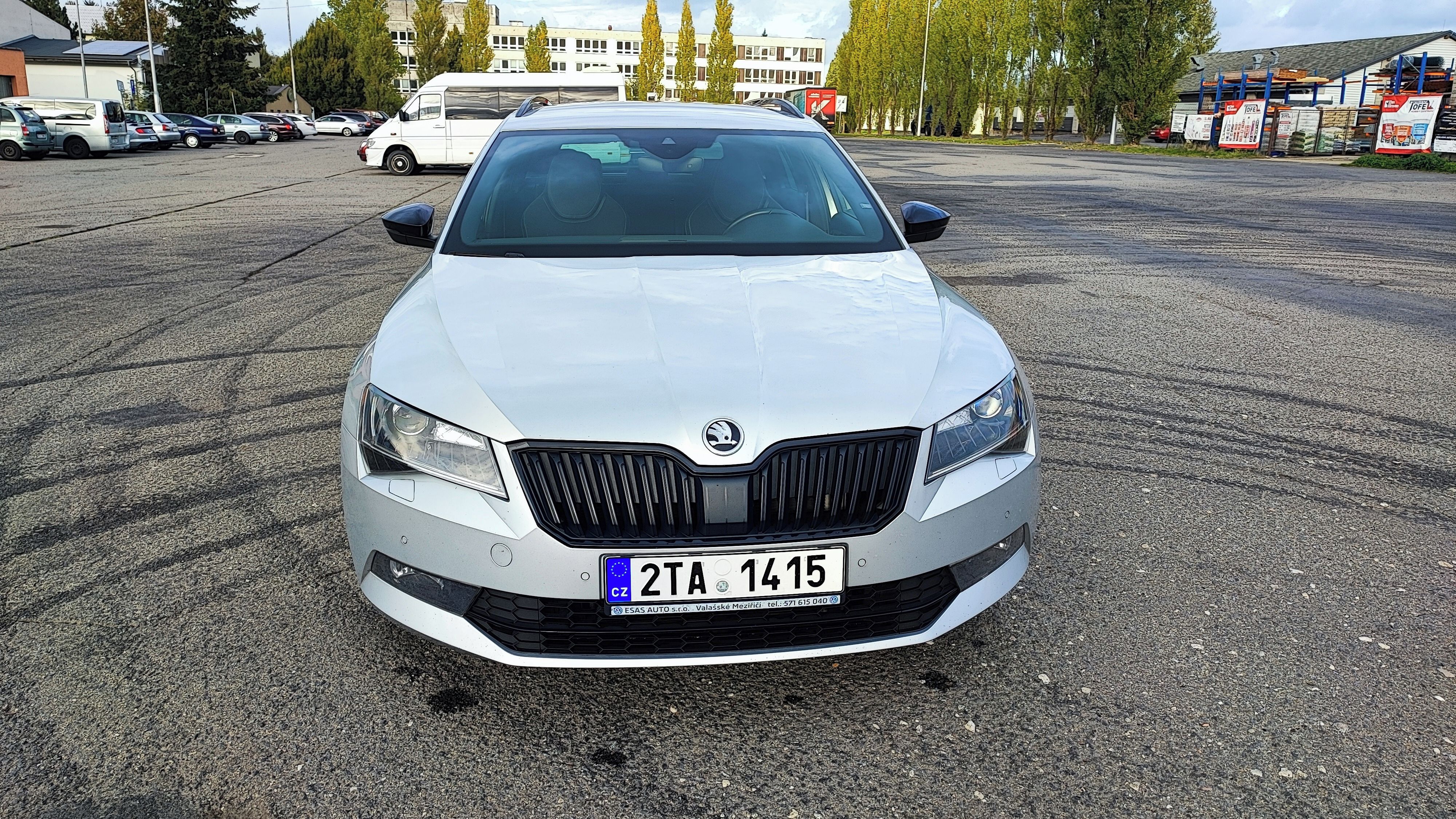 Škoda Superb, Škoda Superb III Combi 2.0 TDI - fotka 5