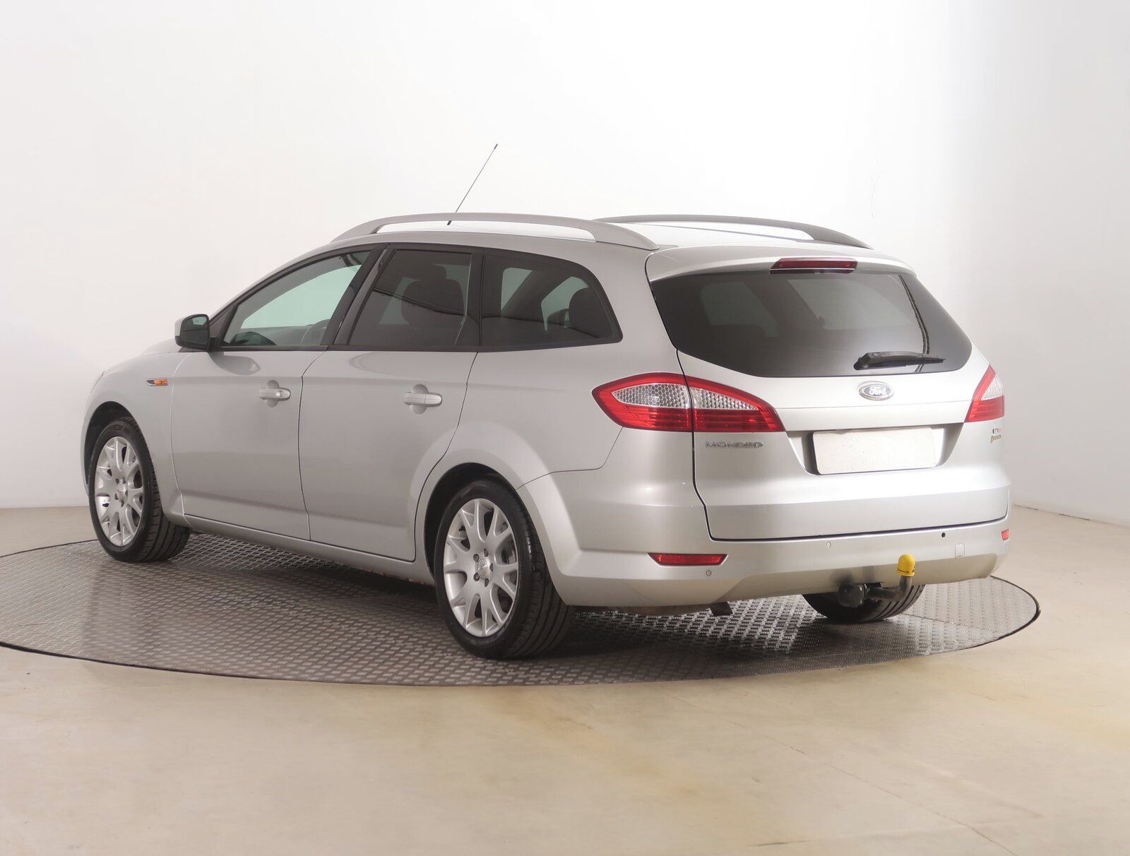 Ford Mondeo, 2.0 TDCi, Serv.kniha - fotka 4
