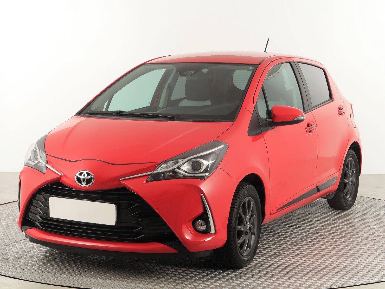 Toyota Yaris, 1.5 Dual VVT-i, Serv.kniha - fotka 2