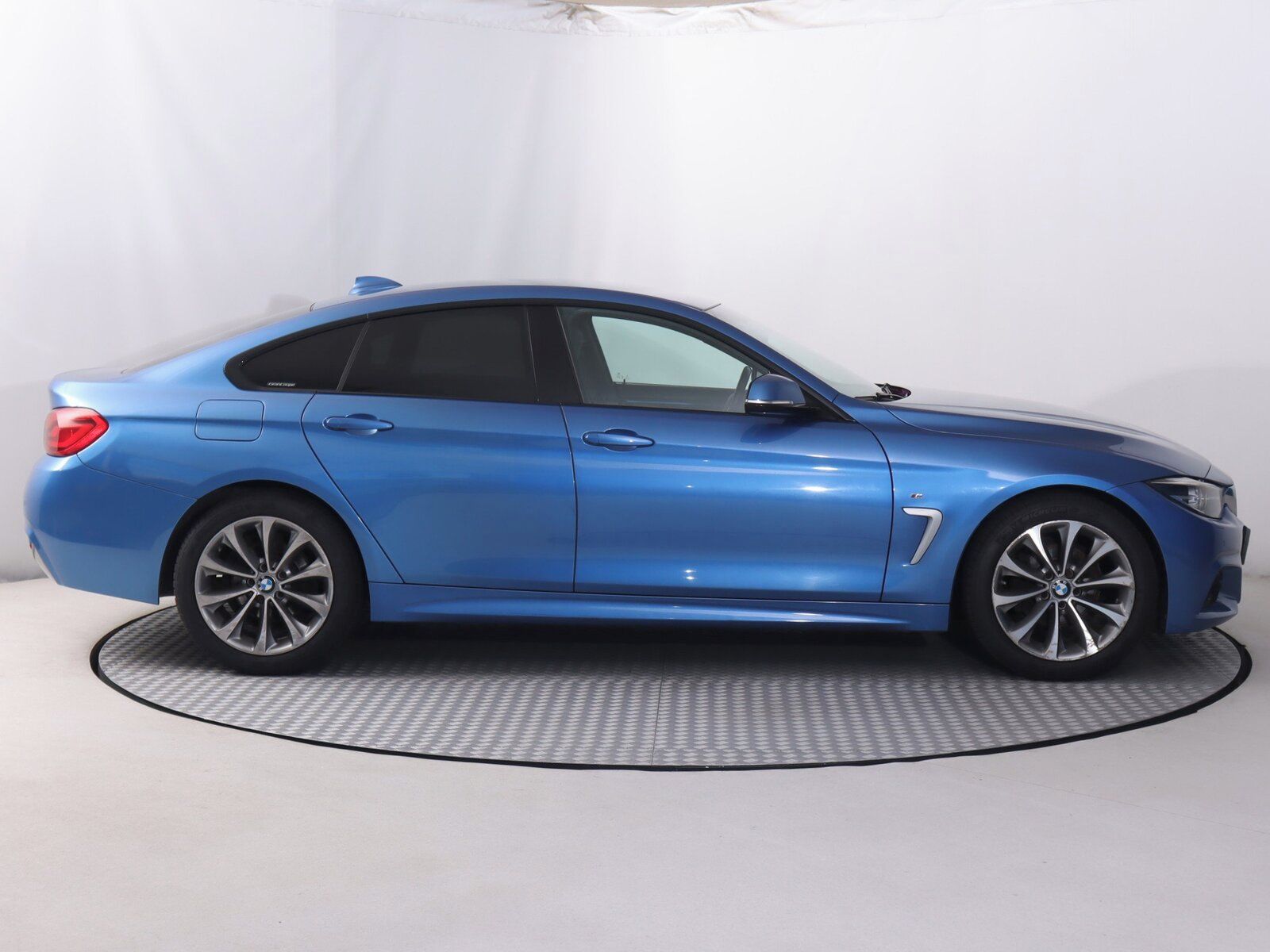 BMW Řada 4, 418d Gran Coupé , Automat - fotka 6