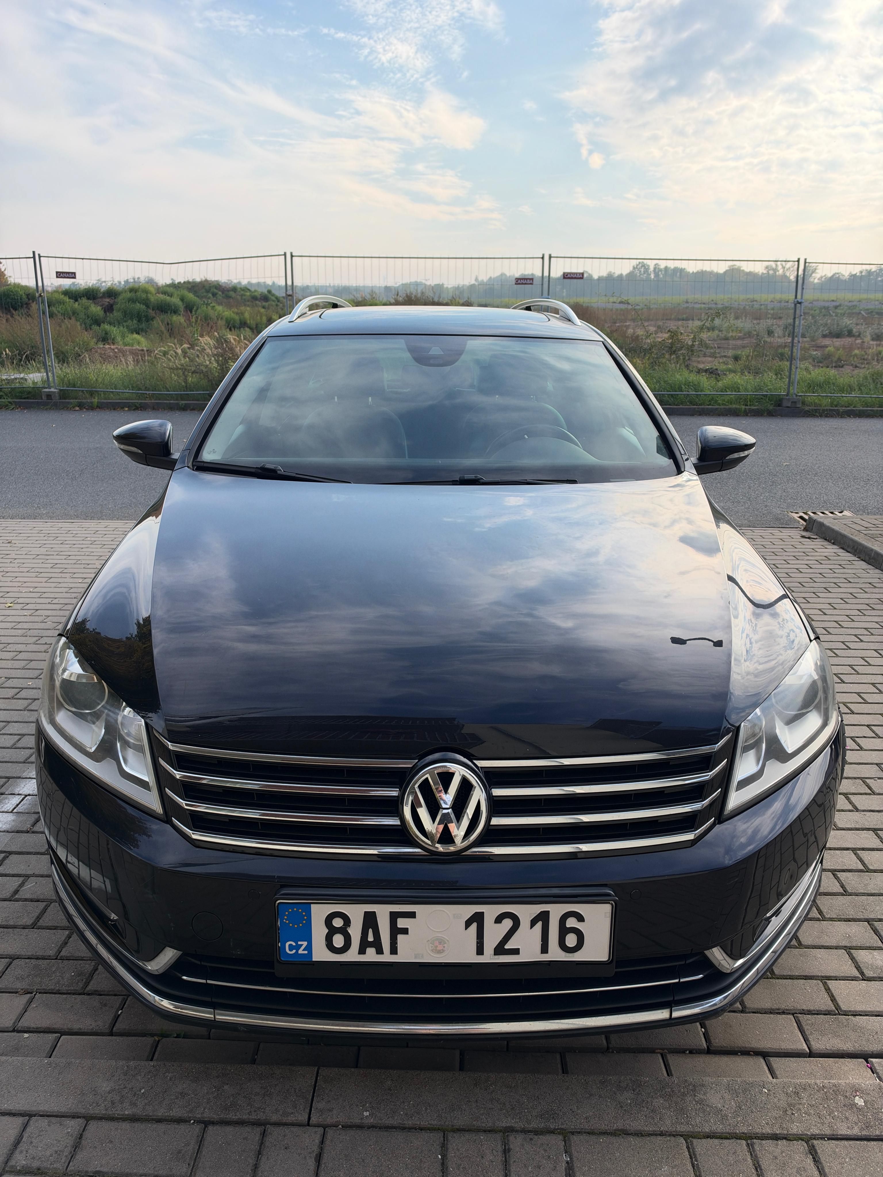 Volkswagen Passat Variant, 2.0 TDI 125 kW DSG | Panorama - fotka 2