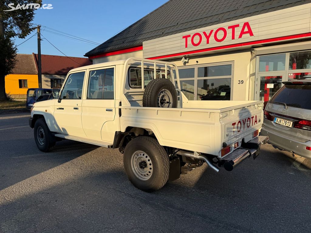 Toyota Land Cruiser, fotka 5
