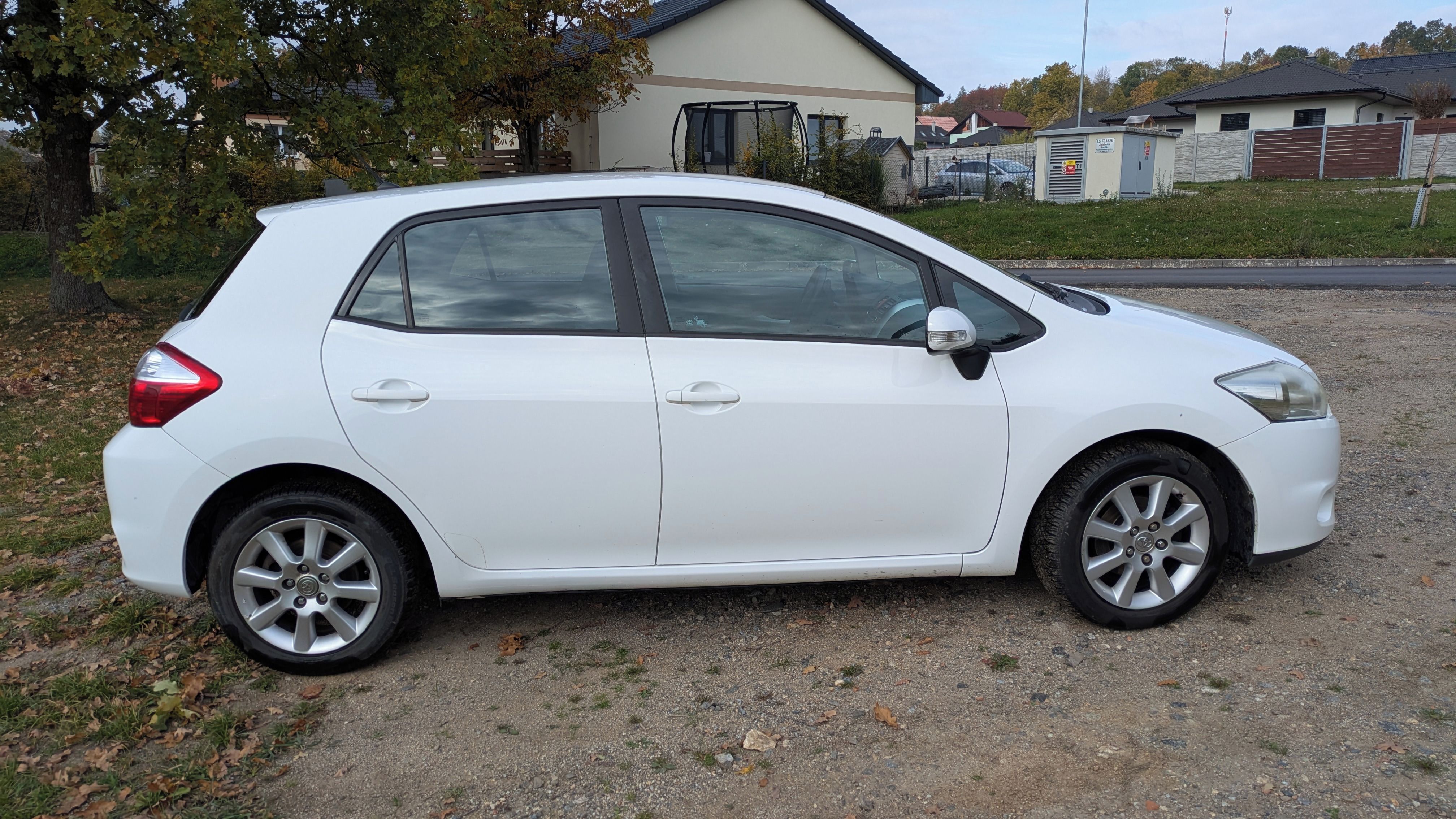 Toyota Auris, 1.6 Valvematic Automat - fotka 6