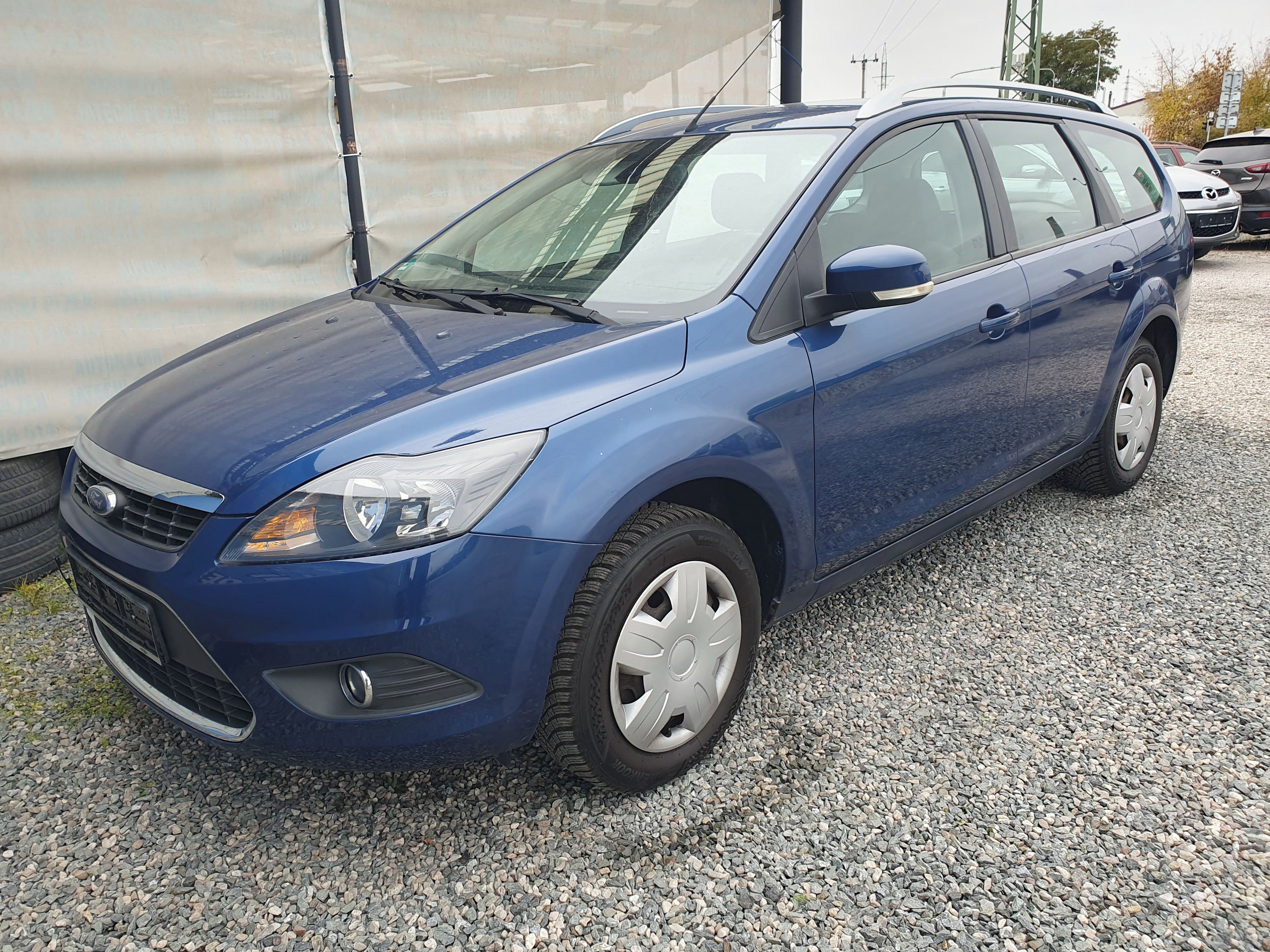 Ford Focus, 1.8 í 92 KW TITANIUM - fotka 6