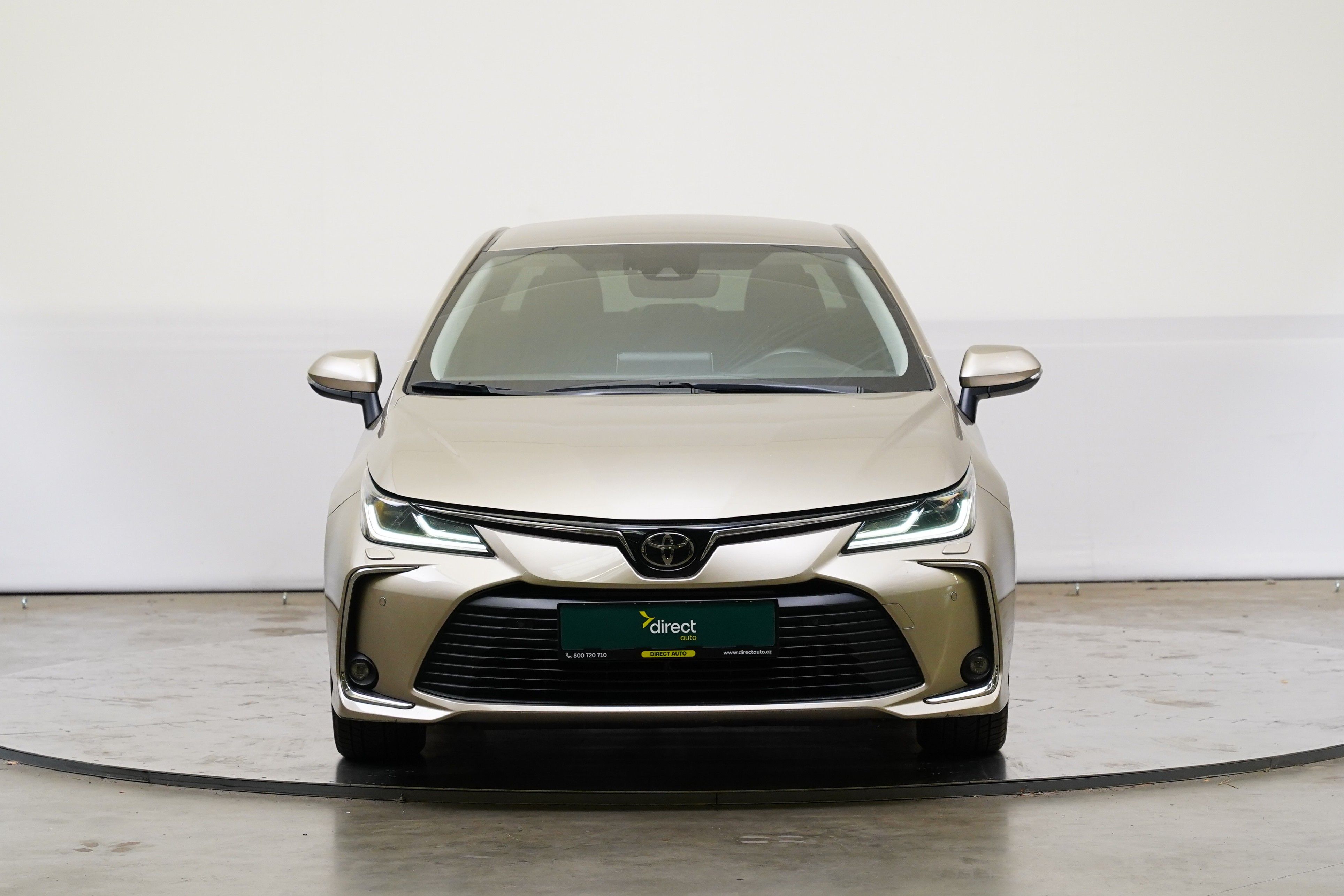 Toyota Corolla, 1.5 Dynamic Force 92 kW - fotka 4