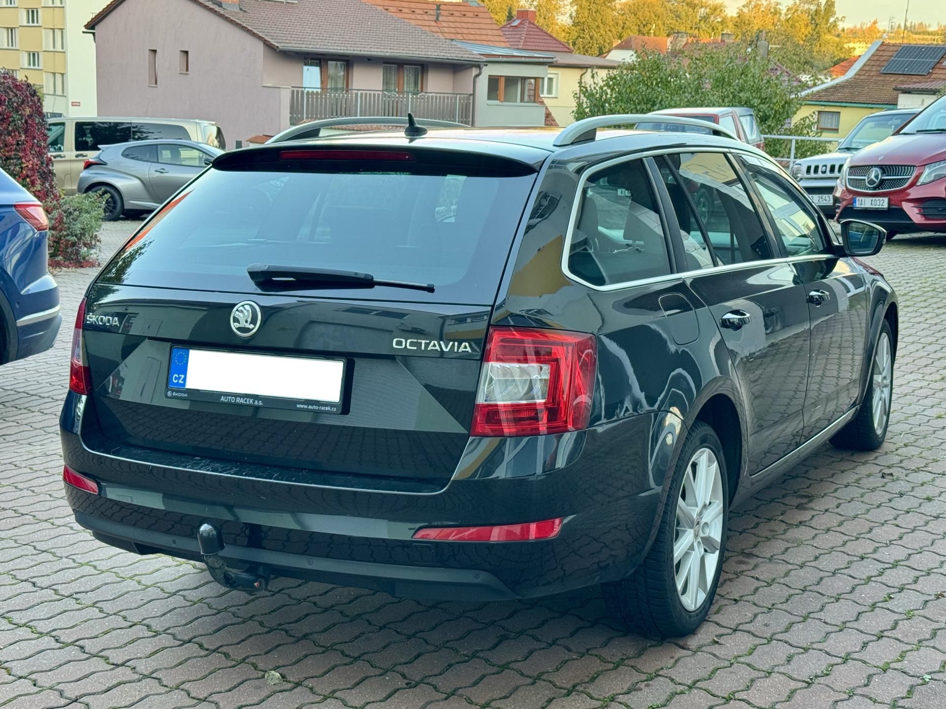 Škoda Octavia, COMBI 1.6 TDI - fotka 5