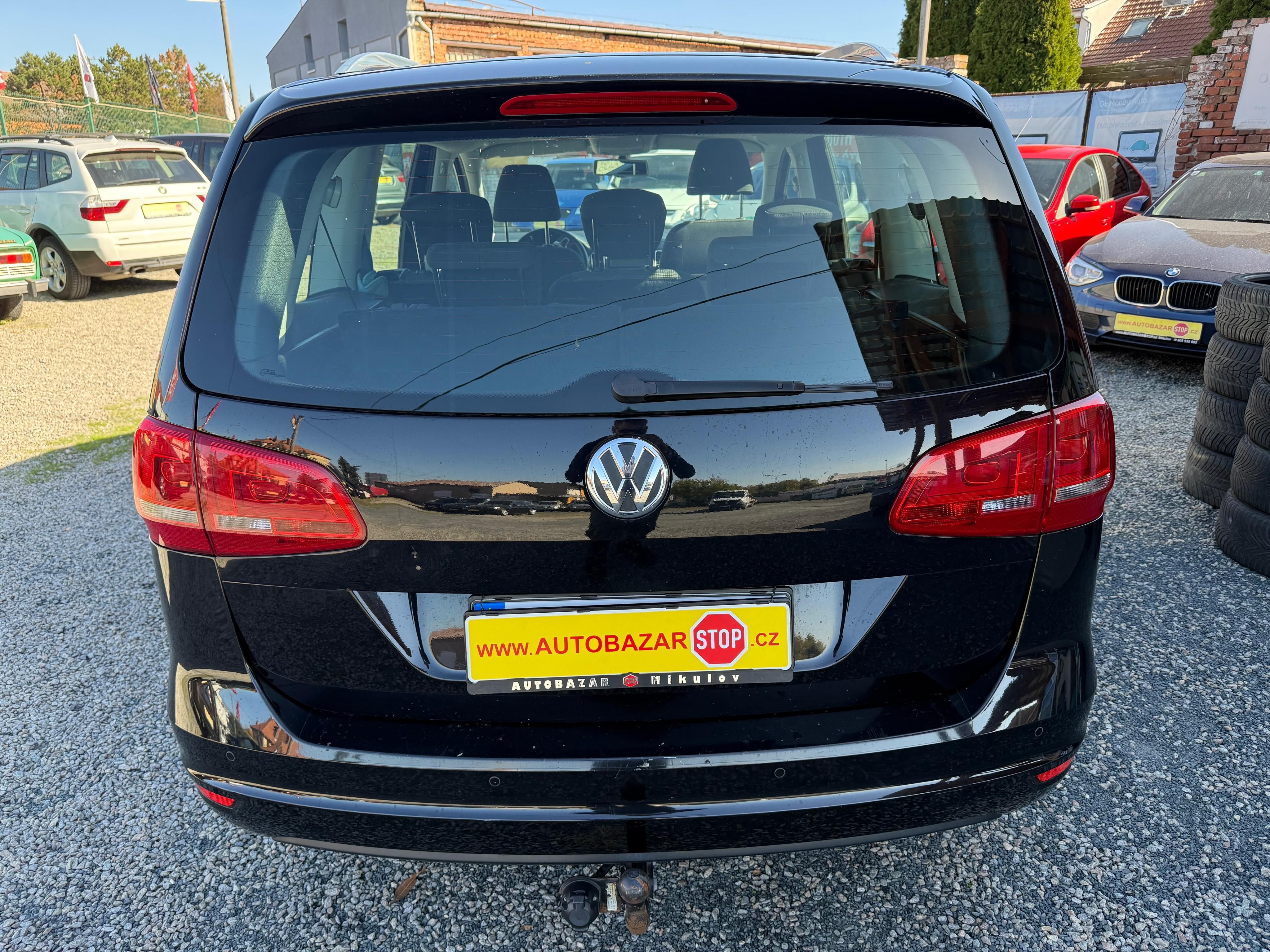 Volkswagen Sharan, 2.0 TDI 103 kW, 7 míst - fotka 6
