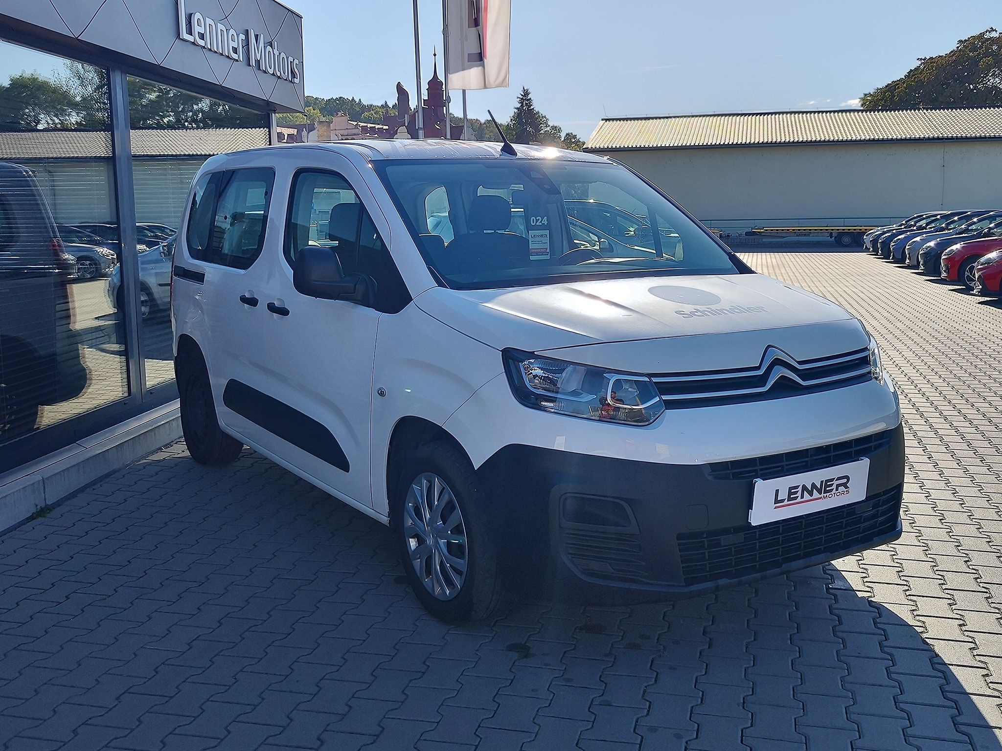 Citroën Berlingo, 1.5 BlueHDI/75kW Live Pack - fotka 3