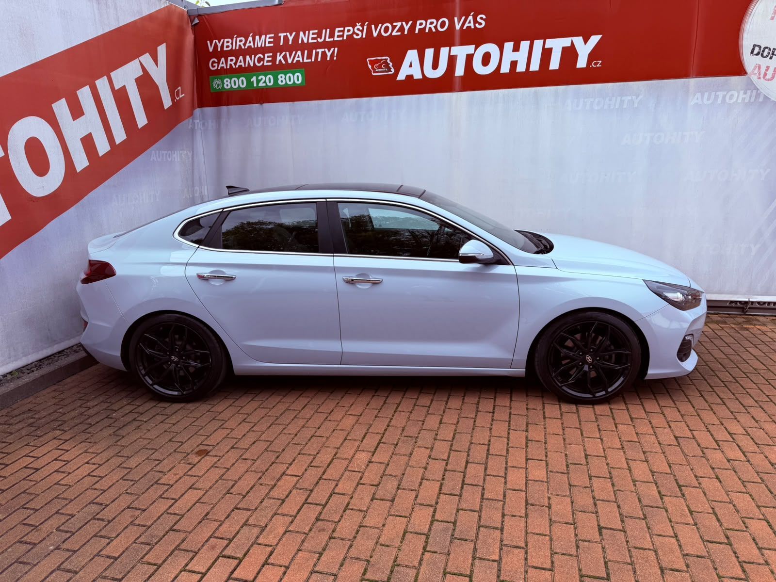 Hyundai i30, 1.4 T-GDi Premium Aut - fotka 6