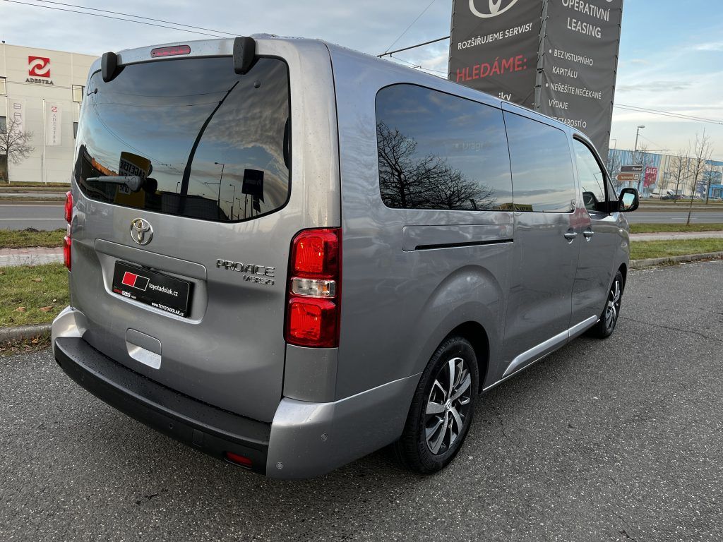 Toyota Proace Verso, 2.0D 8AT Family ODBĚR 1/2027 - fotka 4