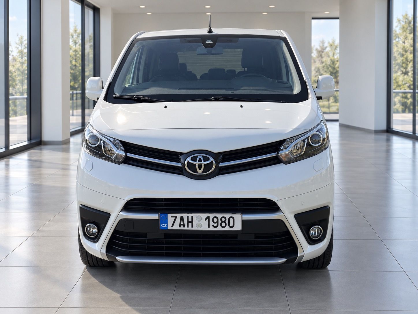 Toyota Proace, Toyota Proace Verso 2.0 diesel - fotka 3