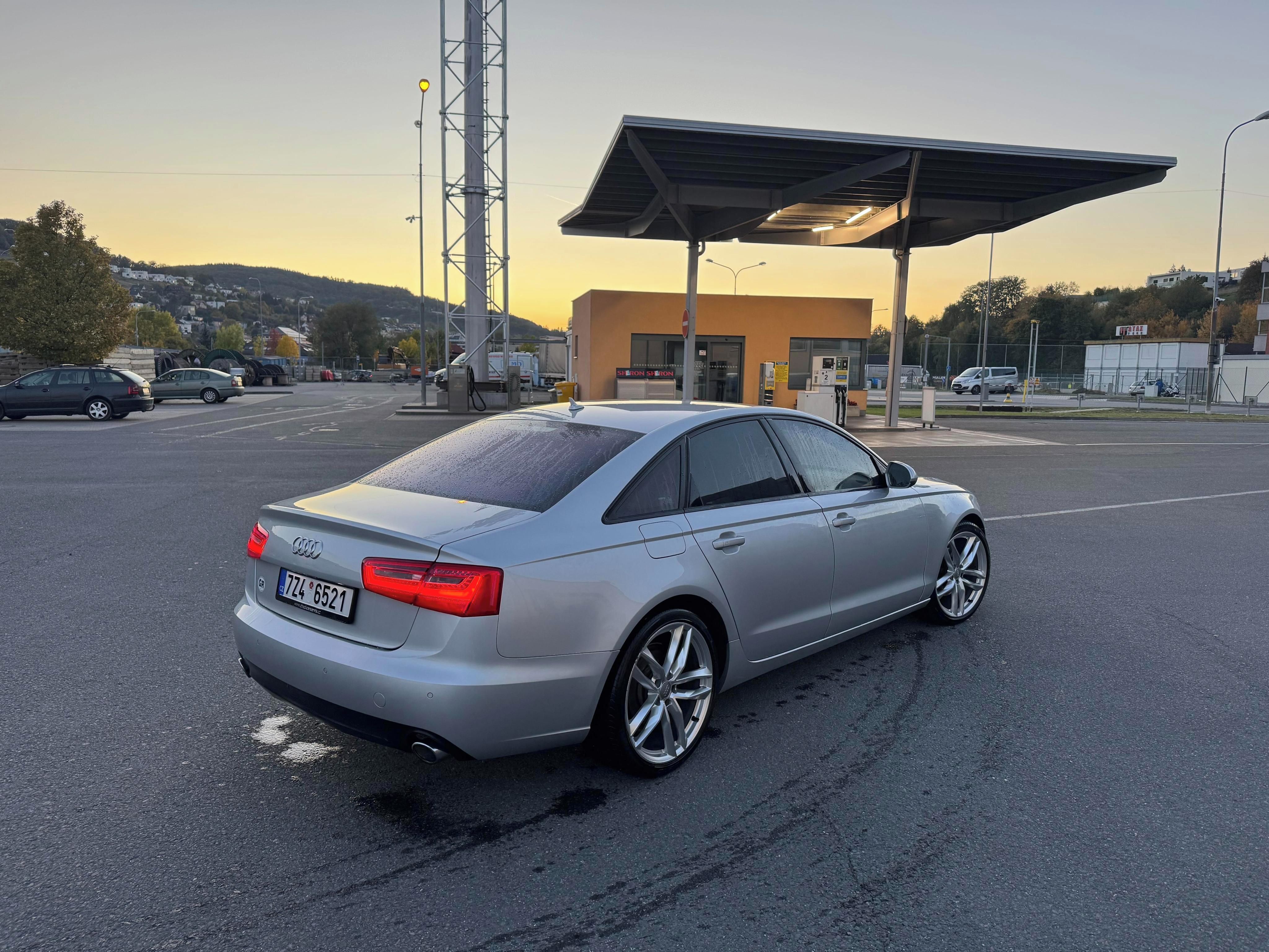 Audi A6, 3.0 TDI 150kW quattro S line - fotka 4