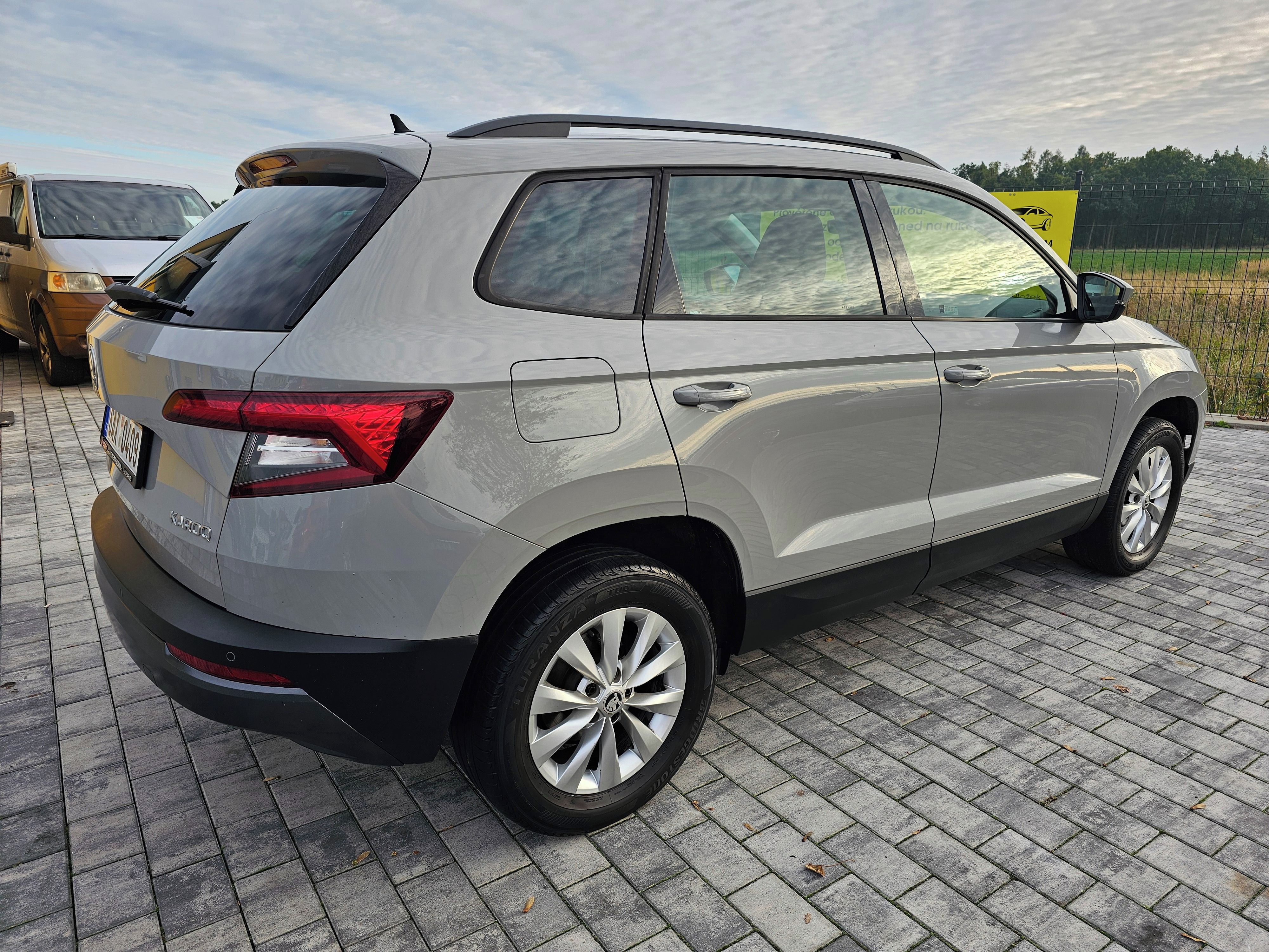 Škoda Karoq, 1.0 TSI, kamera, led světla - fotka 5