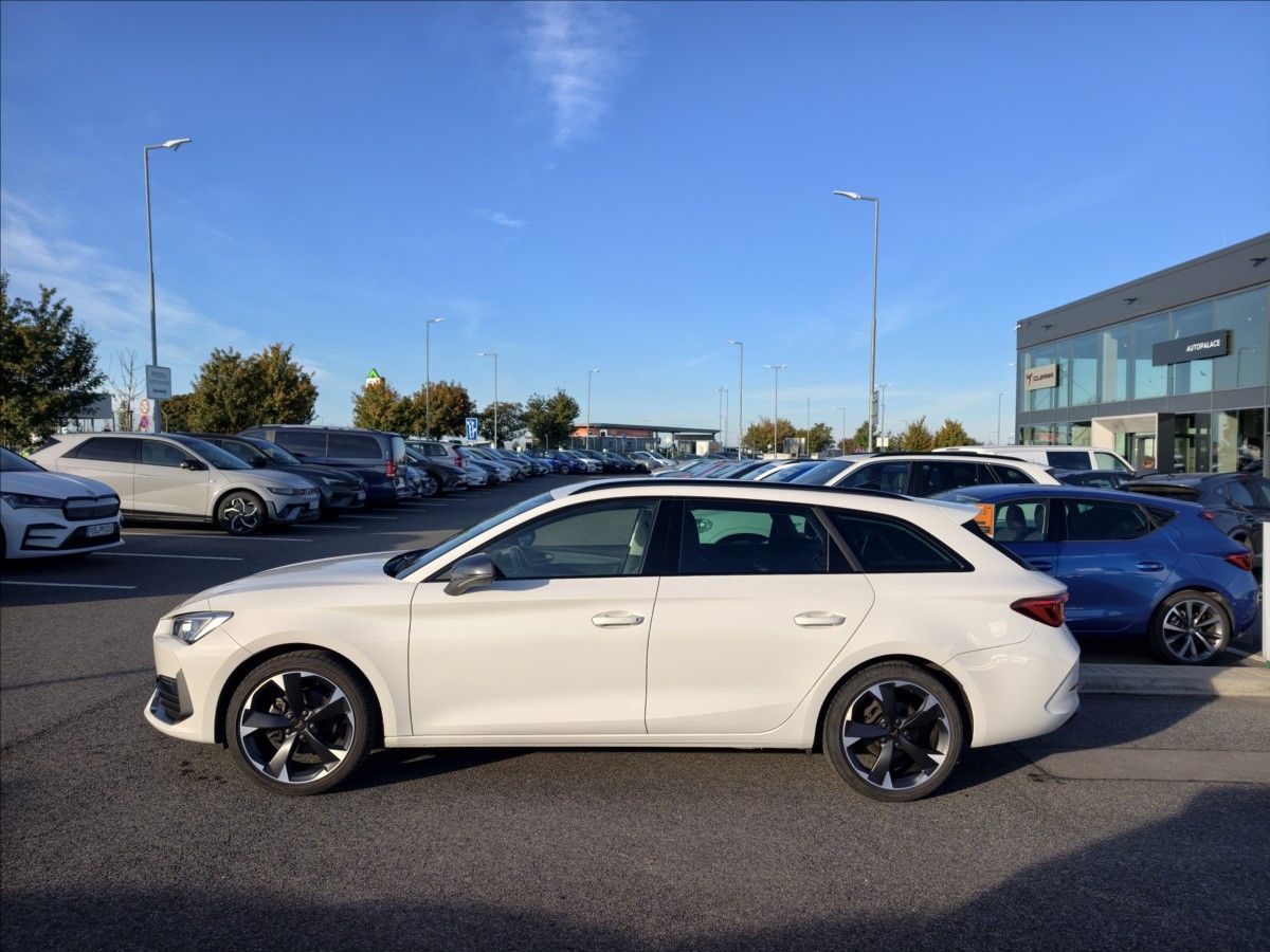 Cupra Leon, 1,5 TSI SP 110kW - fotka 3