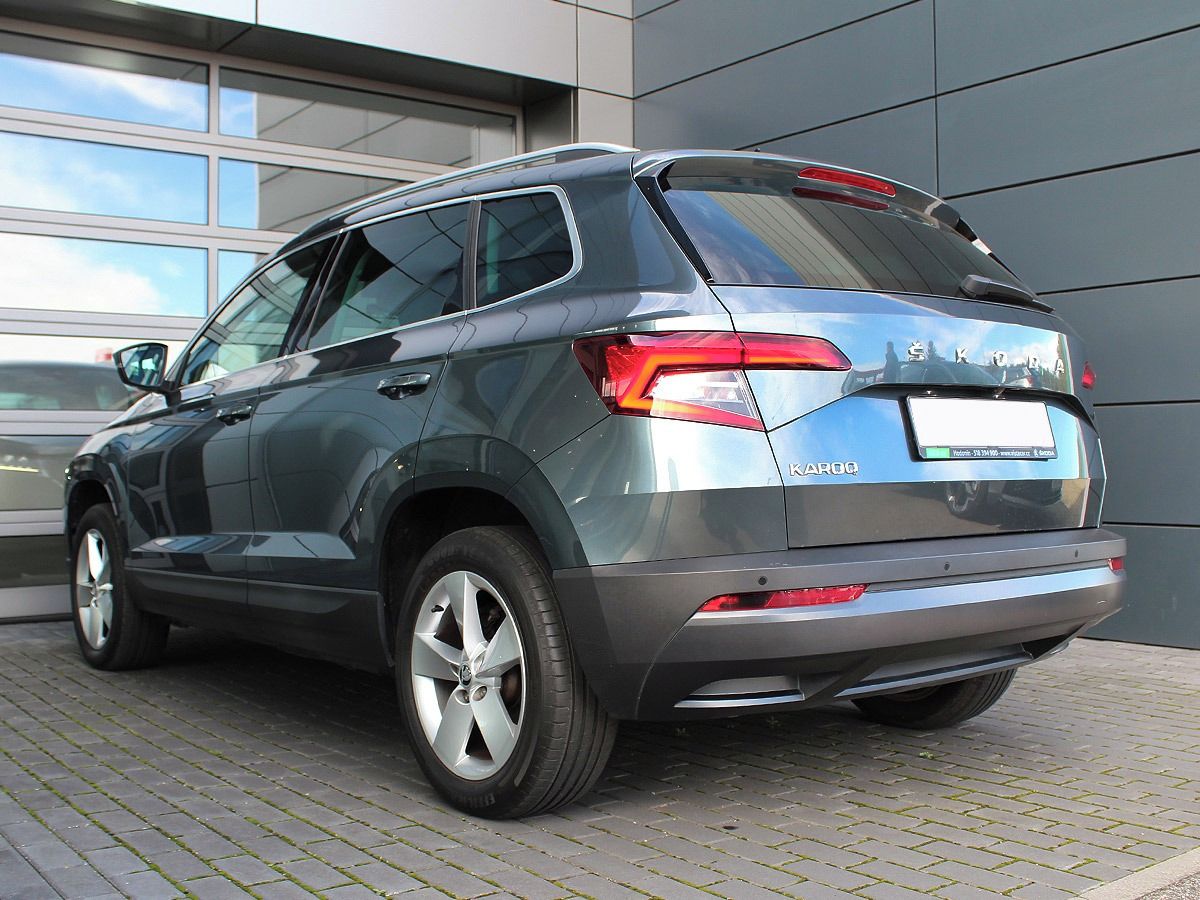 Škoda Karoq, ŠKODA KAROQ 1.5 TSI 110kW LIVE - fotka 4