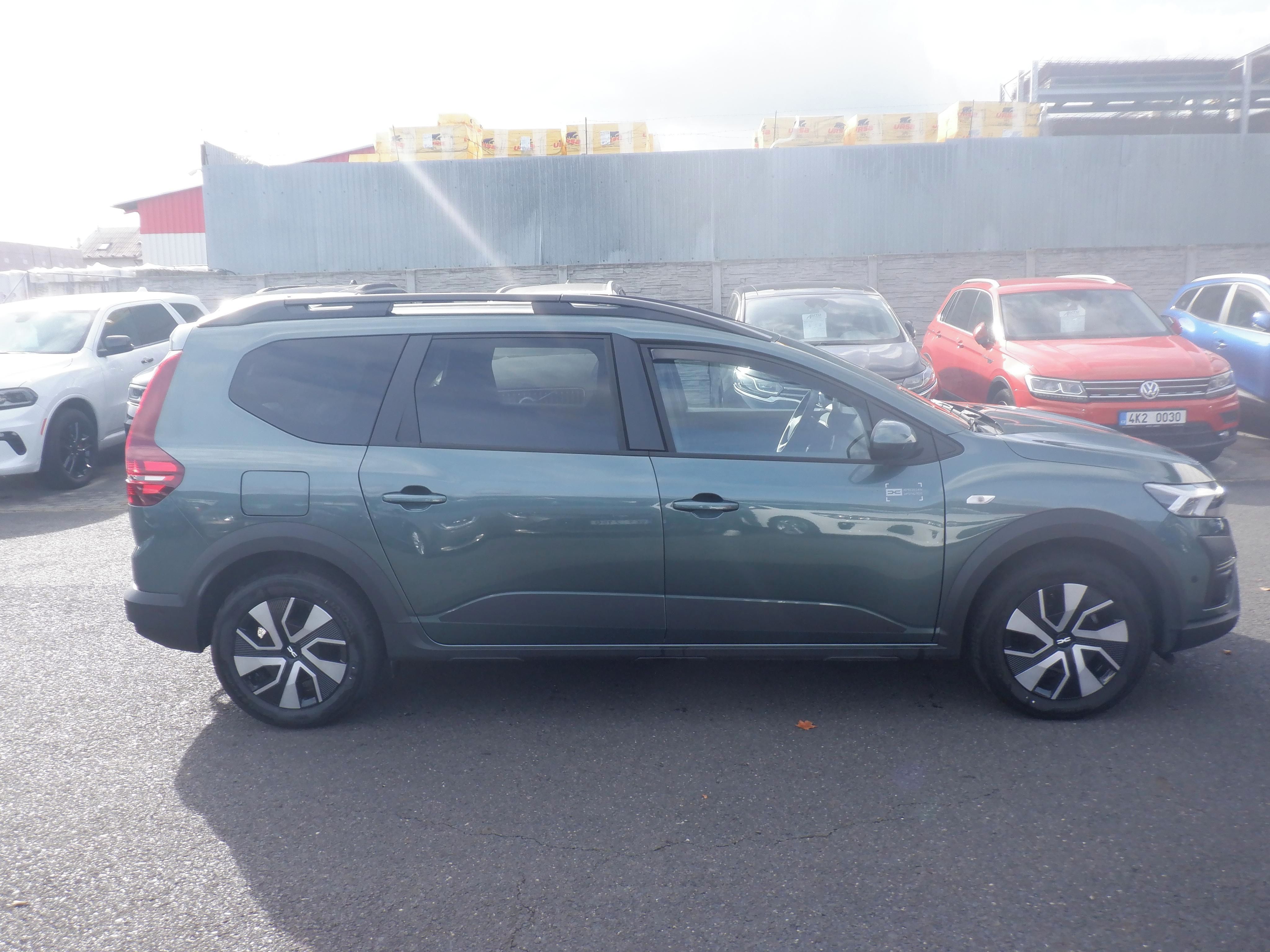 Dacia Jogger, 1.0 TCe Expression,1.maj.ČR - fotka 4
