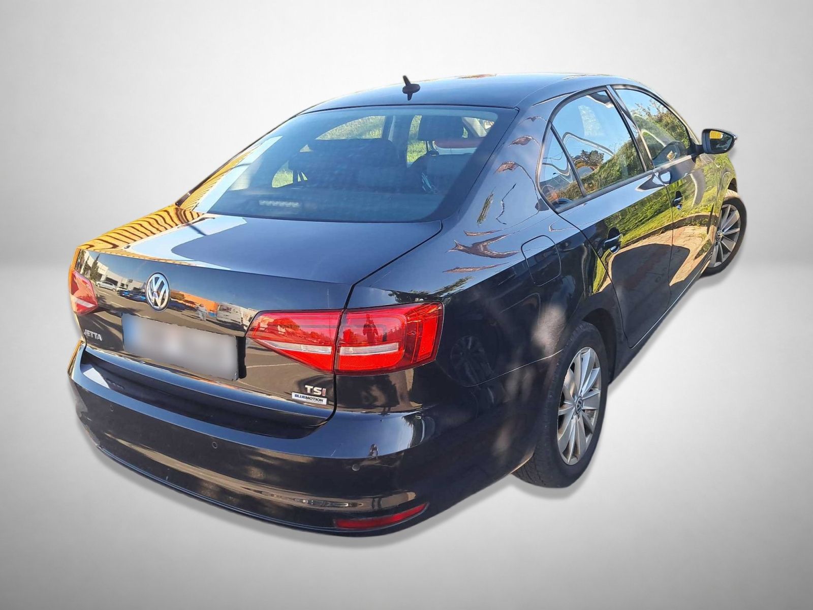 Volkswagen Jetta, 1.2 TSI, Automatická klima - fotka 2