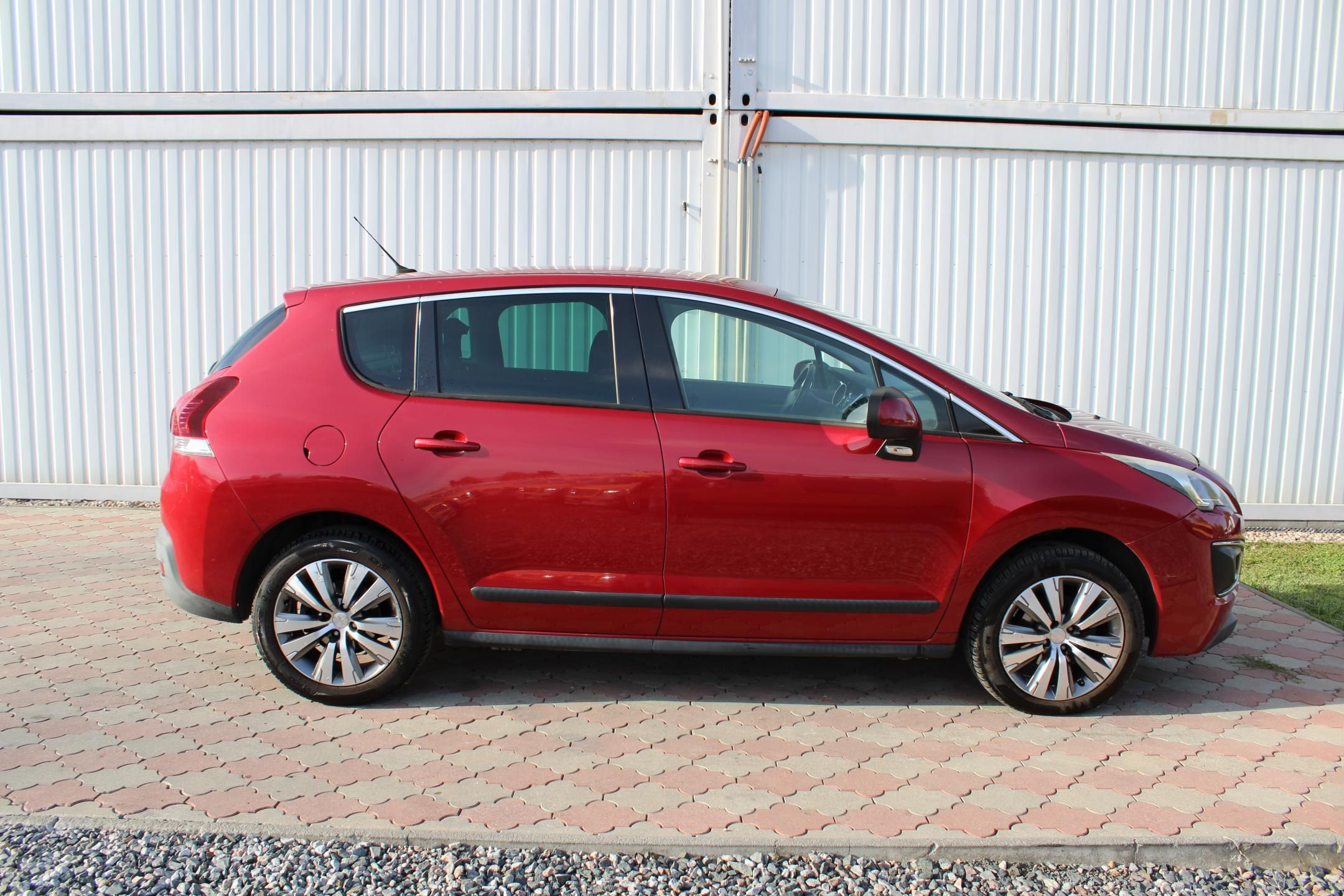 Peugeot 3008, 1,6 HDI po rozvodech - fotka 3