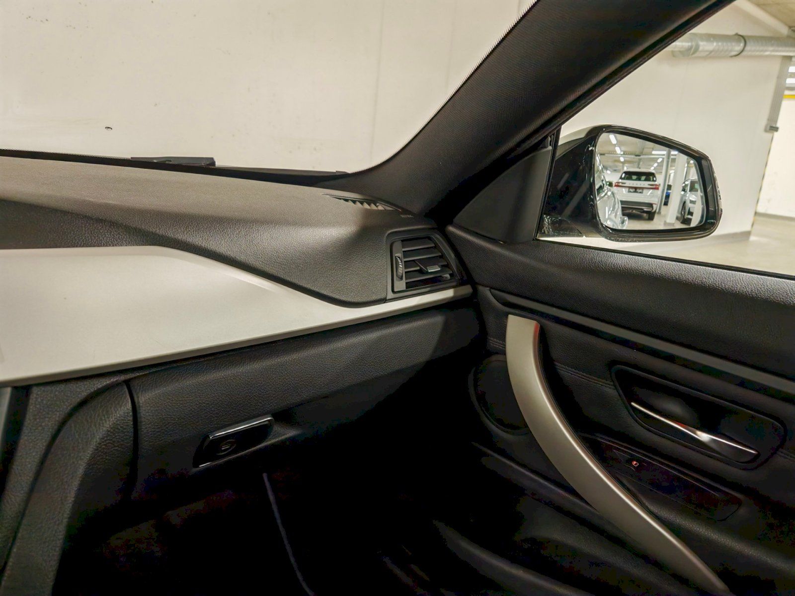 BMW Řada 4, 420i 135 kW Coupe - fotka 6