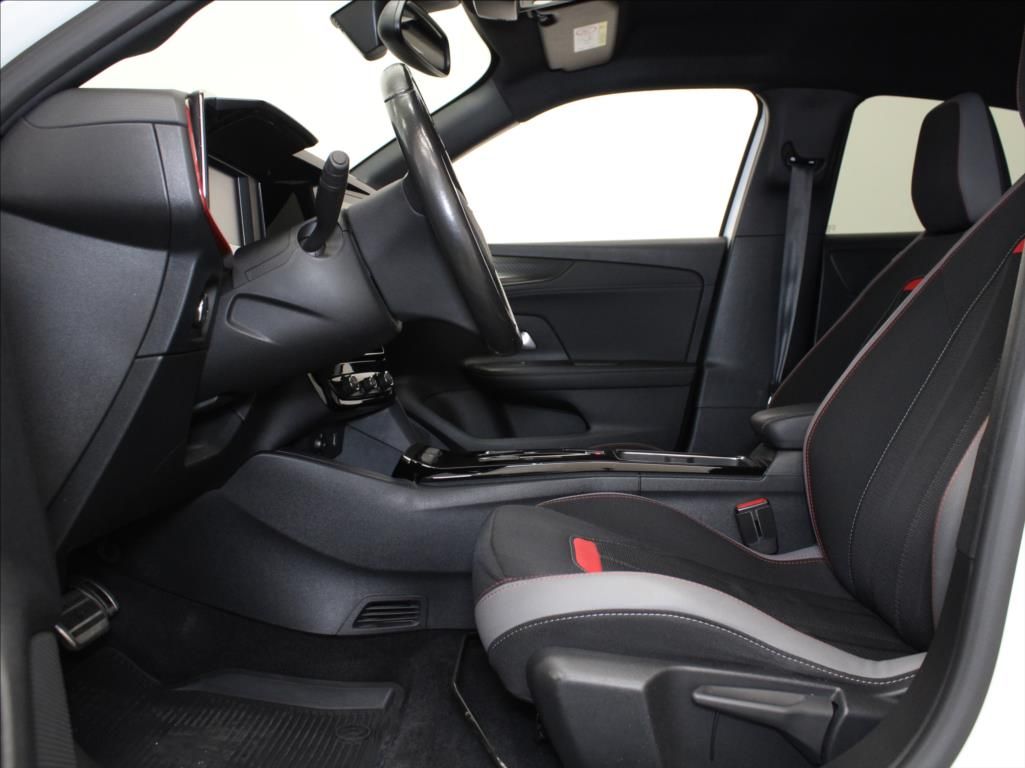 Opel Mokka, 100kW 50kWh GS-Line 1.maj.ČR - fotka 6