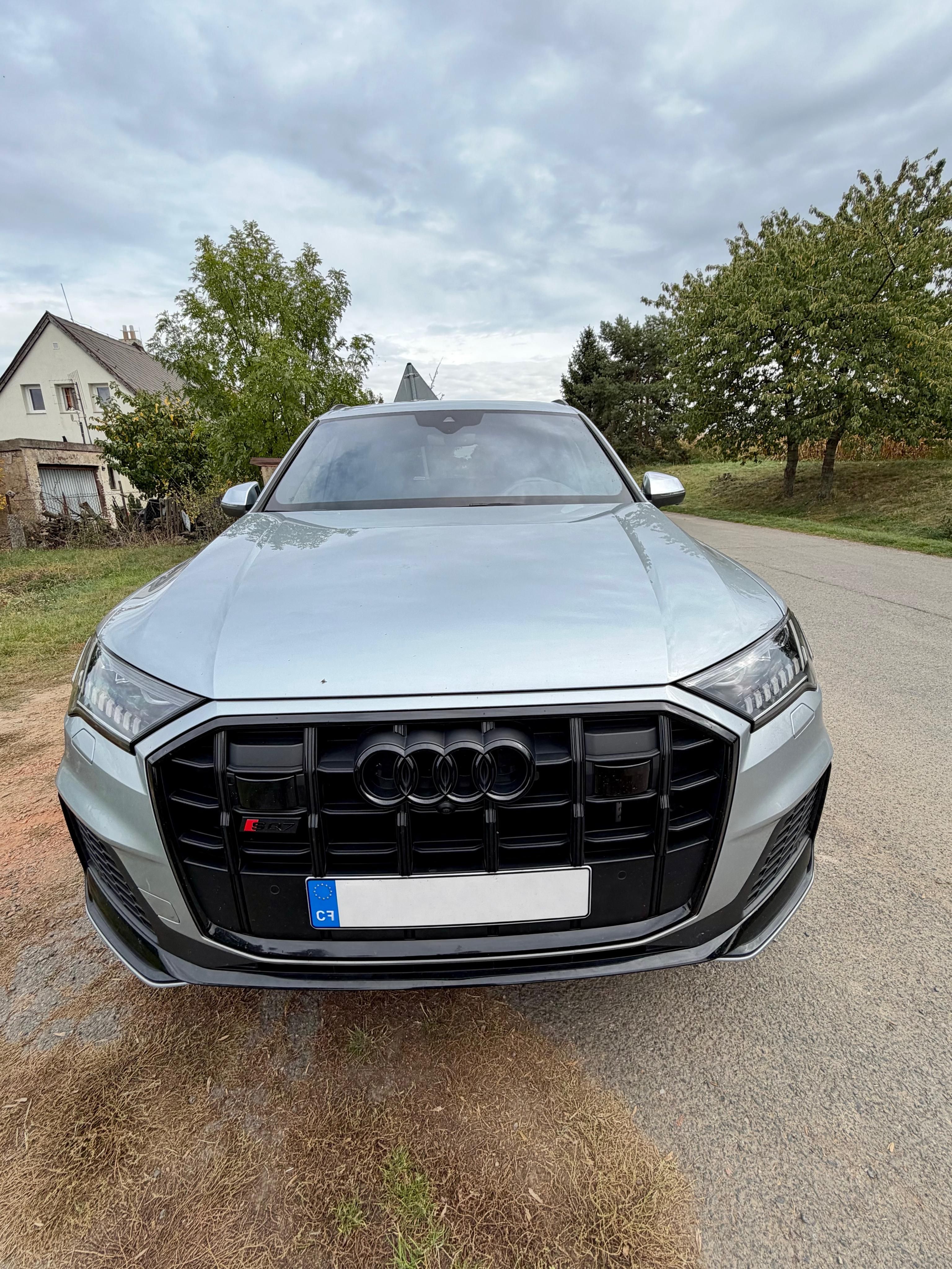 Audi SQ7, 4.0 TFSI 373 kW - fotka 2