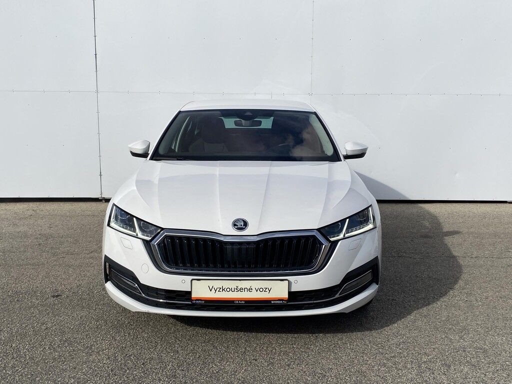Škoda Octavia, 1,5 TSI M-HEV 110 kW Style DSG - fotka 5