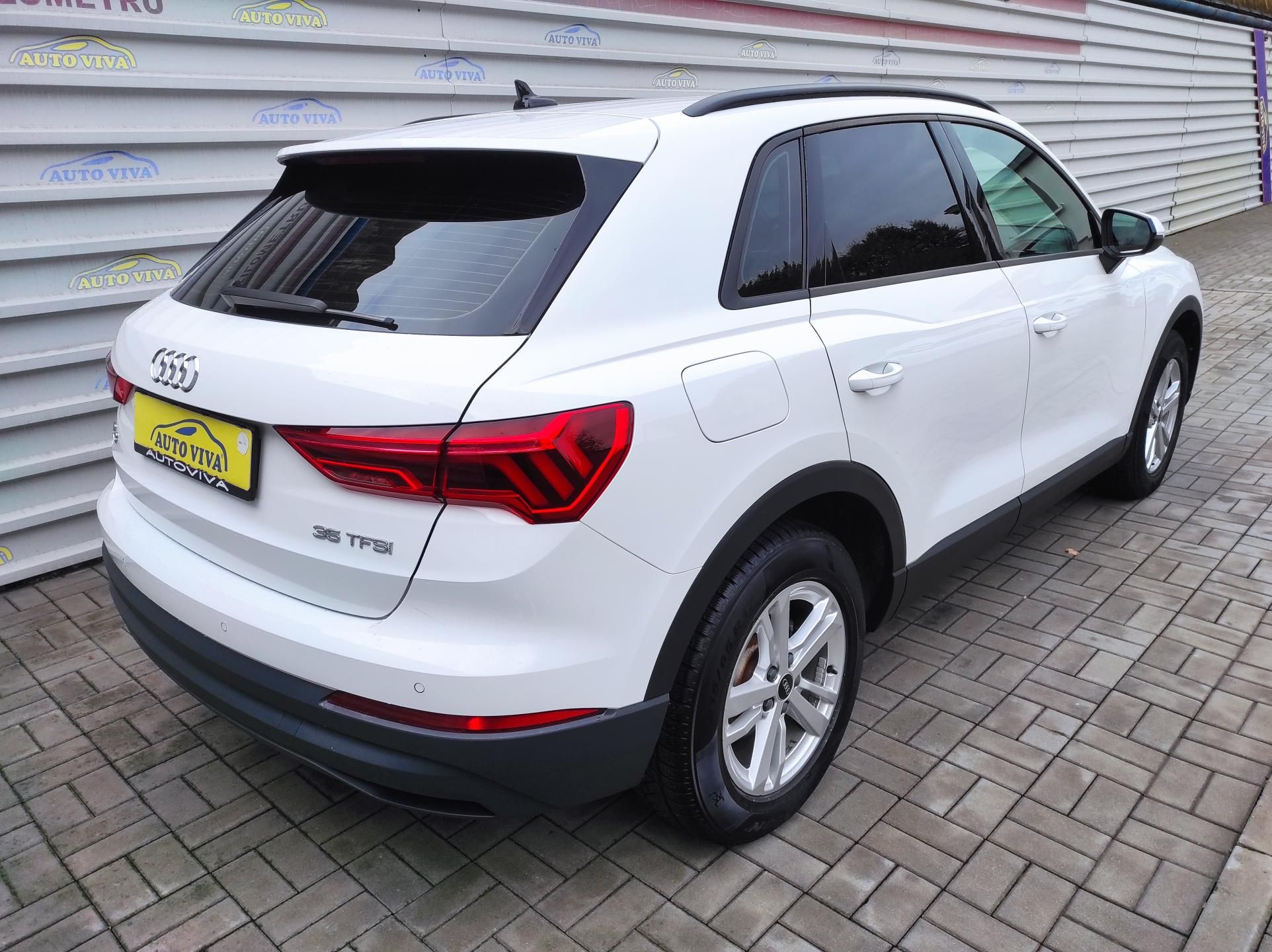 Audi Q3, 1.5 35TFSI S tronic - fotka 6