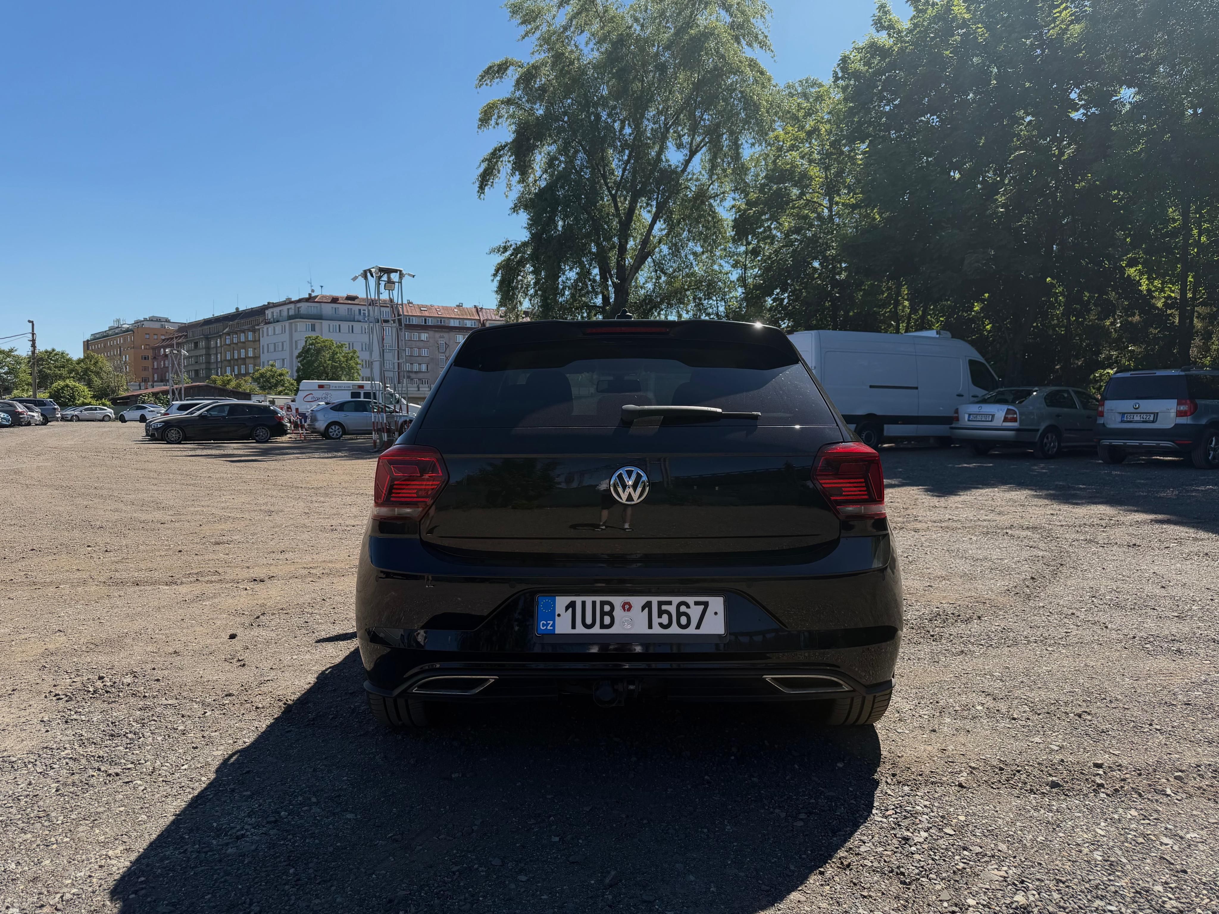 Volkswagen Polo, VW POLO 1.6TDI R-Line - fotka 5