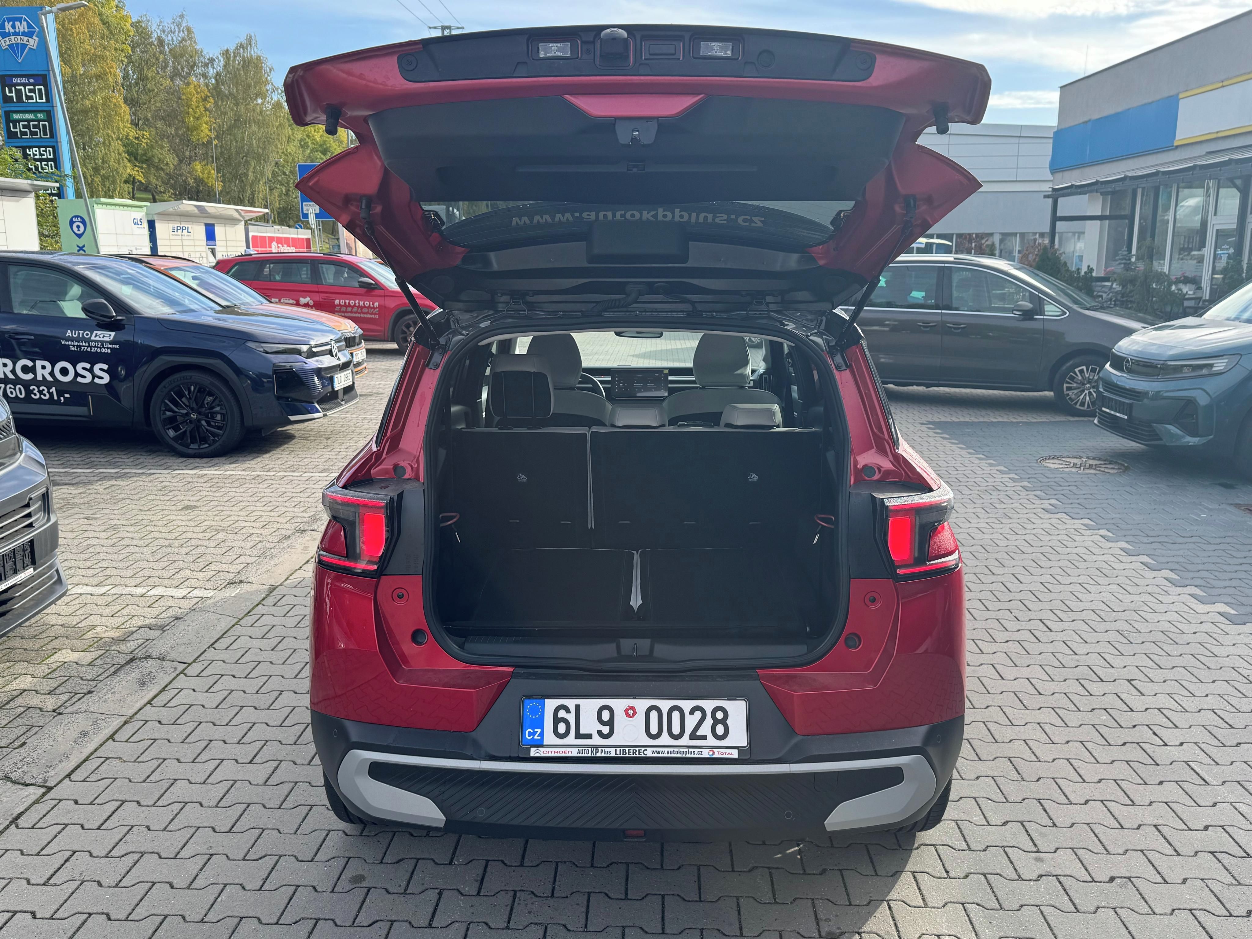 Citroën C3 Aircross, MAX Hybrid 145k, 7 míst - fotka 6