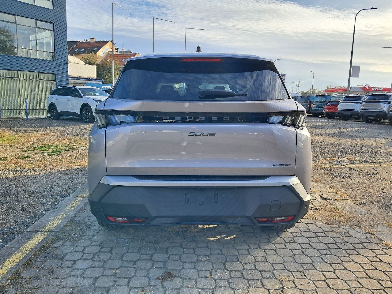 Peugeot 5008, ALLURE Hybrid 145 e-DCS6-7 mís - fotka 6