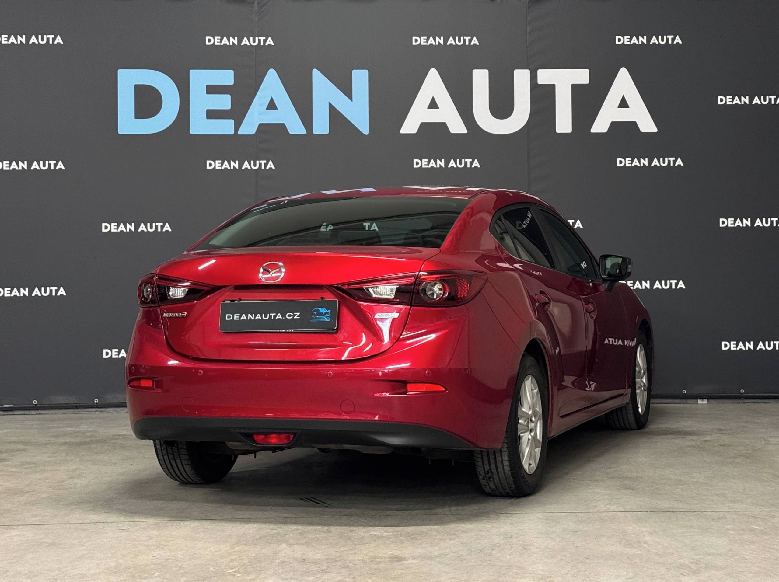 Mazda 3, 2.0i 88kw, ČR 2Maj., Serviska - fotka 3