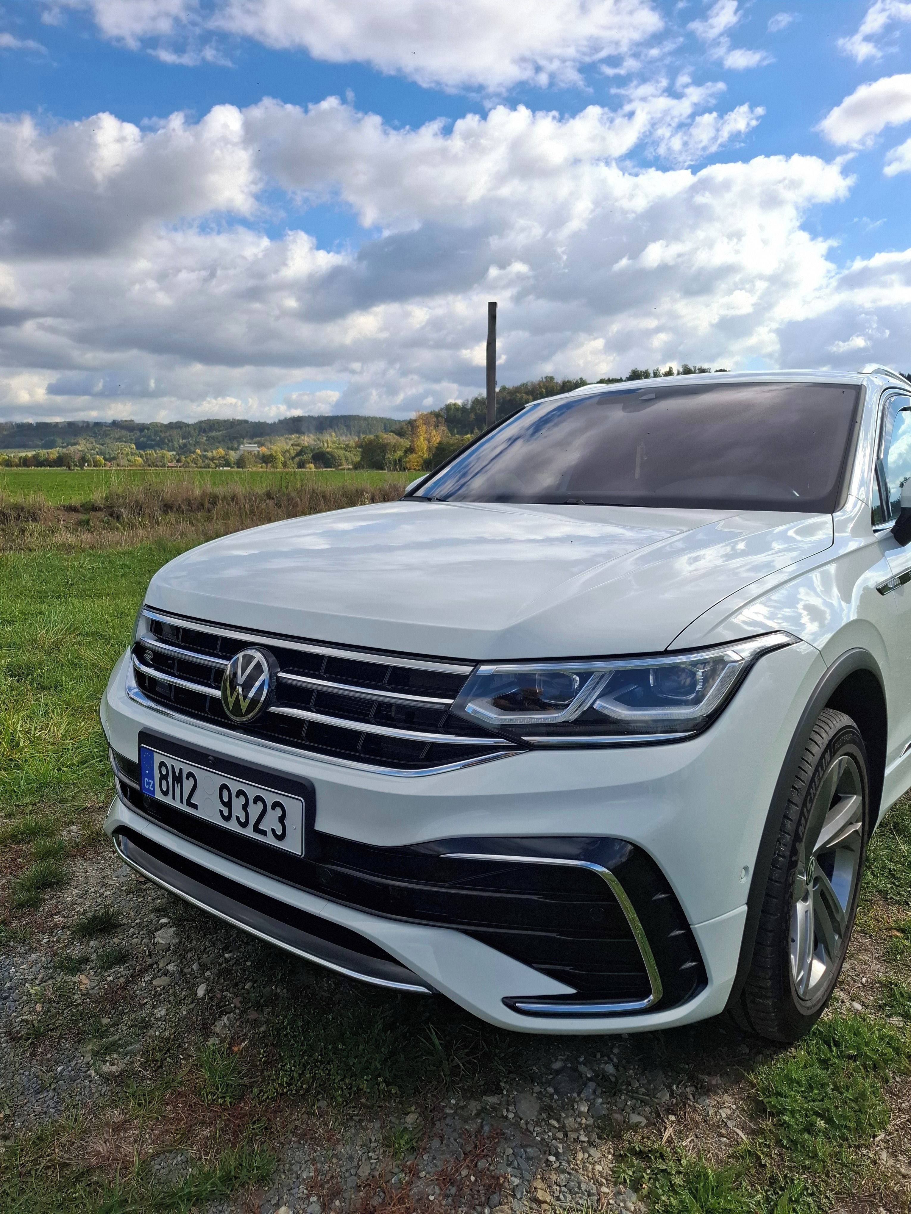 Volkswagen Tiguan, ALLSPACE R-line 2.0TDI 4x4 - fotka 2