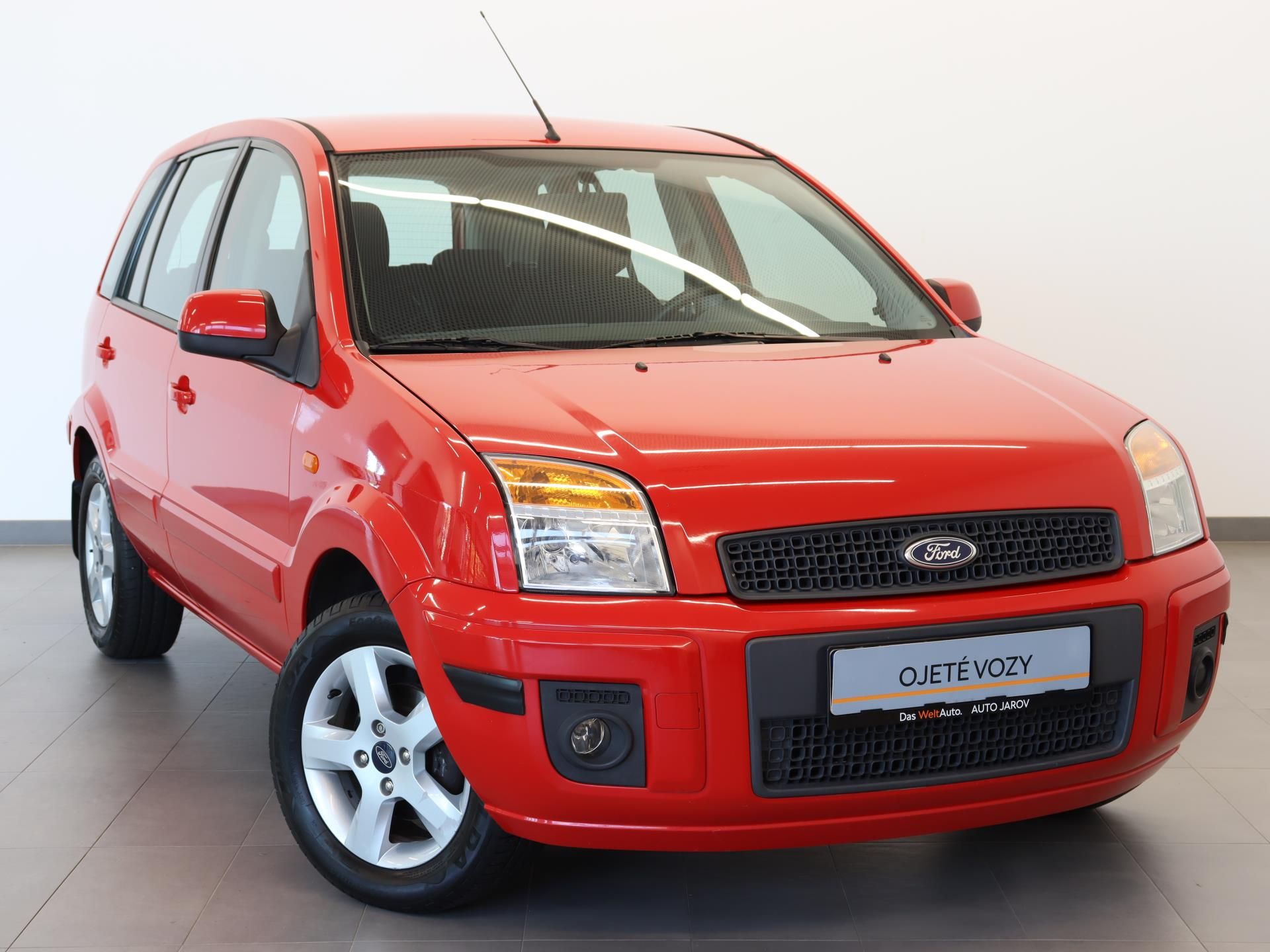 Ford Fusion, 1,4i 59 kW - fotka 6