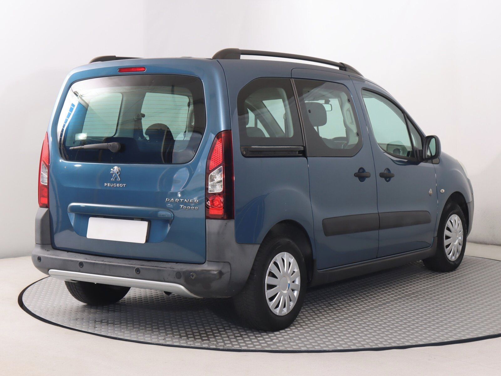 Peugeot Partner, 1.6 HDi, Outdoor, 5Míst, ČR - fotka 5