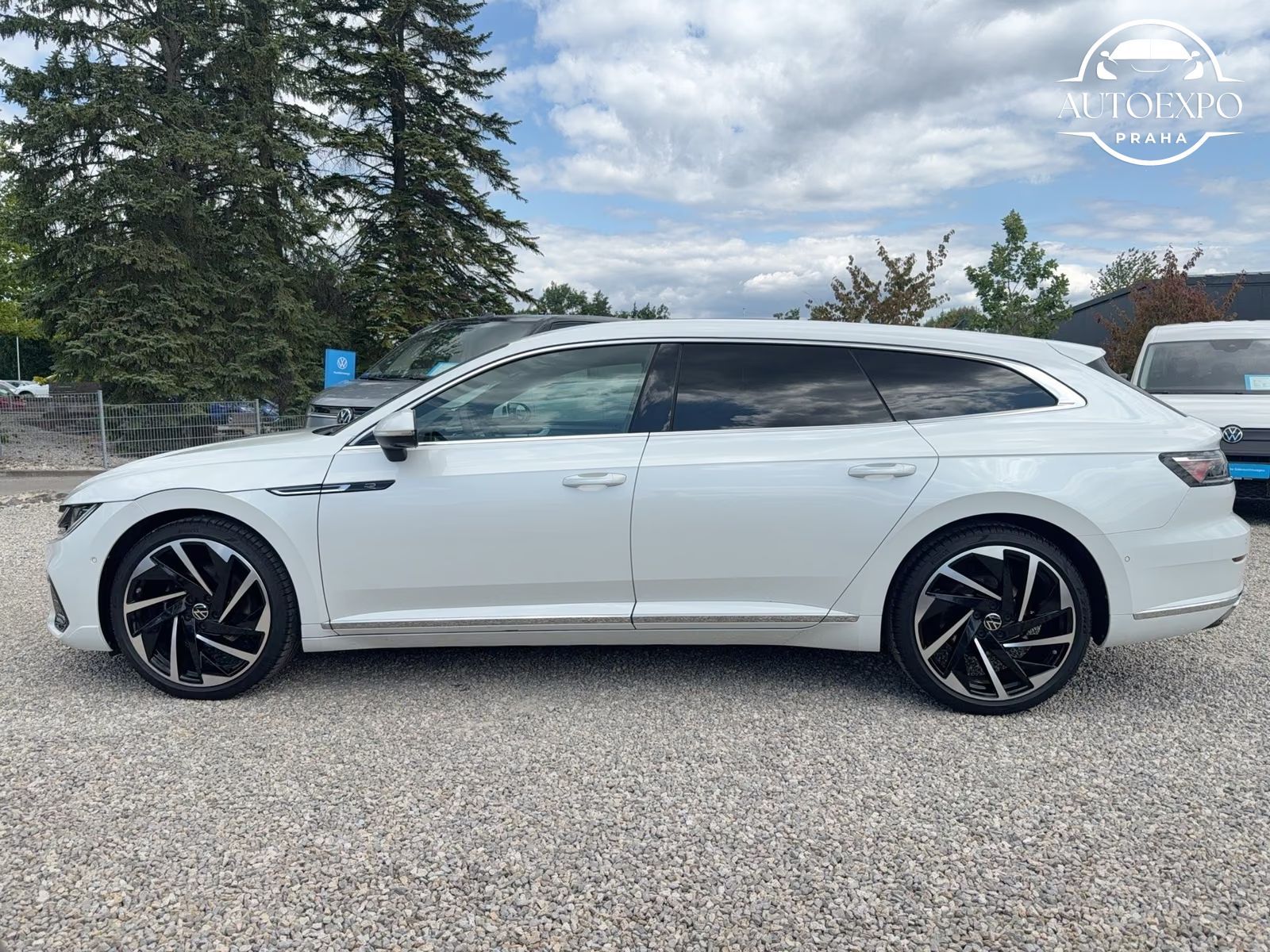 Volkswagen Arteon, Shooting Brake R-Line TDI * - fotka 4