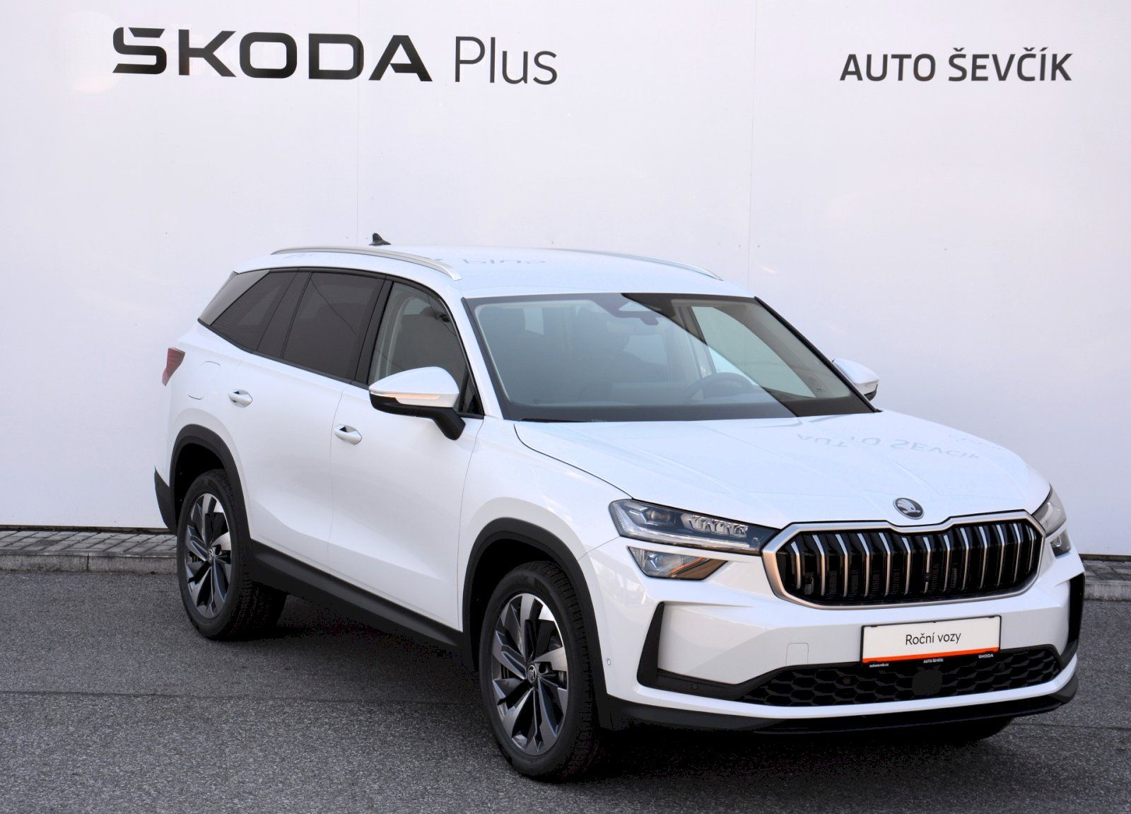 Škoda Kodiaq, Exclusive Selection 2,0 TDI 14 - fotka 6