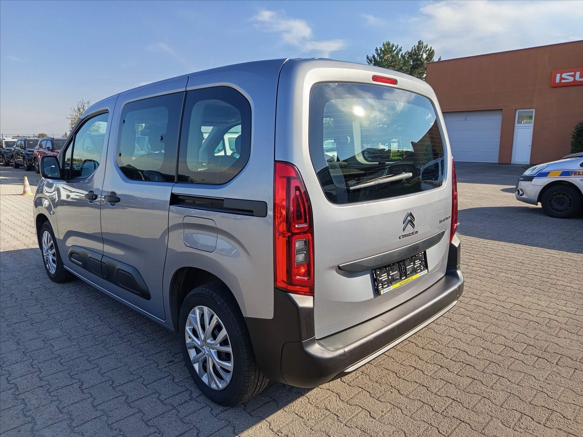 Citroën Berlingo, 1,2PT 110k 1.MAJ,ČR,zár.07/28 - fotka 3