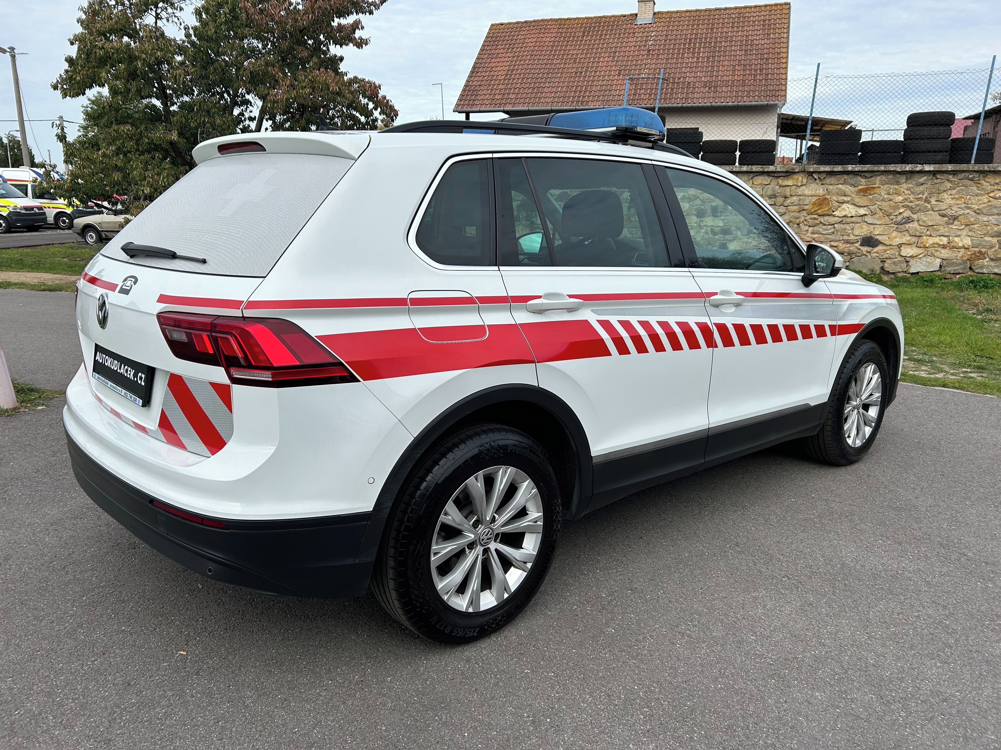 Volkswagen Tiguan, 2.0 TDI - DSG 4x4 Sanitní vůz - fotka 5