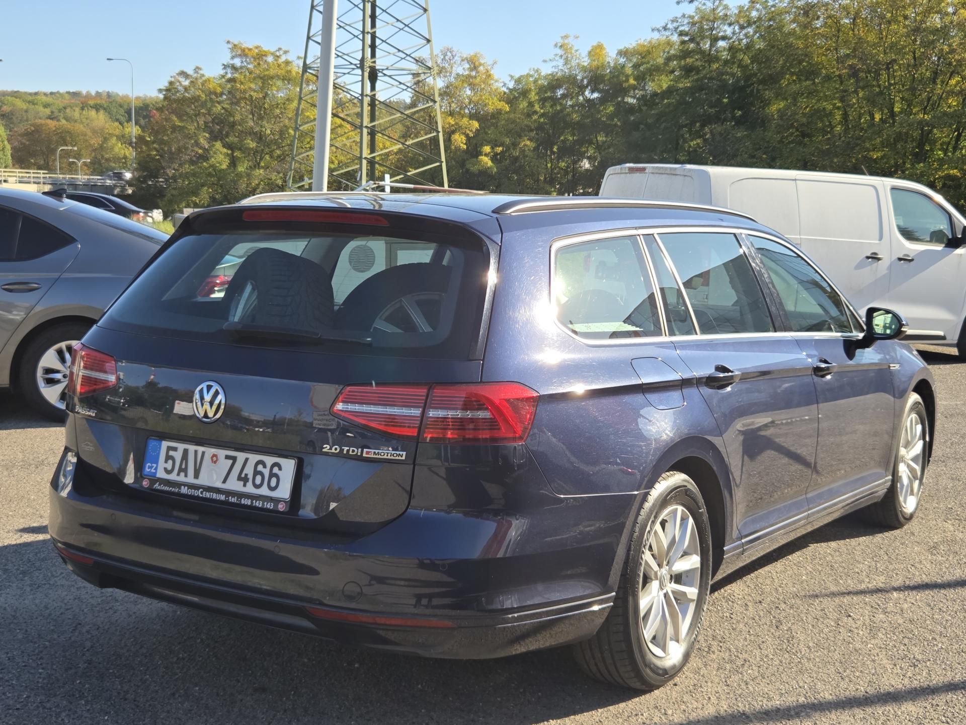 Volkswagen Passat Variant, 2,0TDi 4x4 i na splátky VŠEM - fotka 4