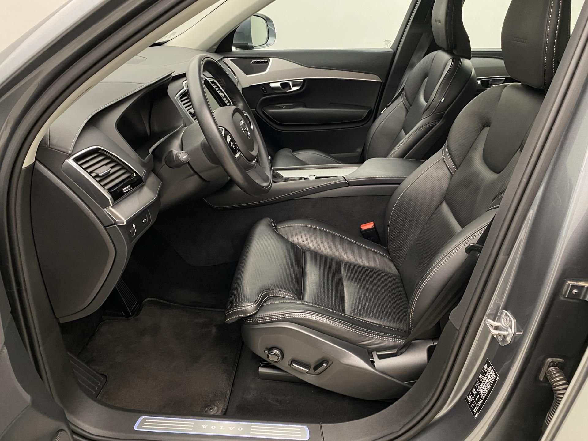 Volvo XC90, T6 AWD INSCRIPTION AUT CZ 7m - fotka 3