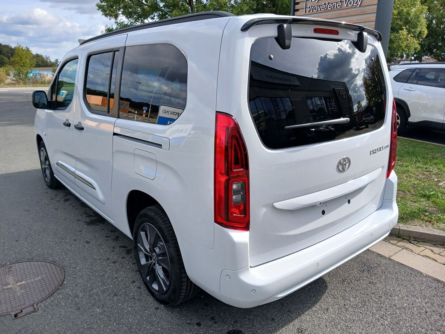 Toyota Proace City Verso, 1,5D VIP 7 míst AT long - fotka 4