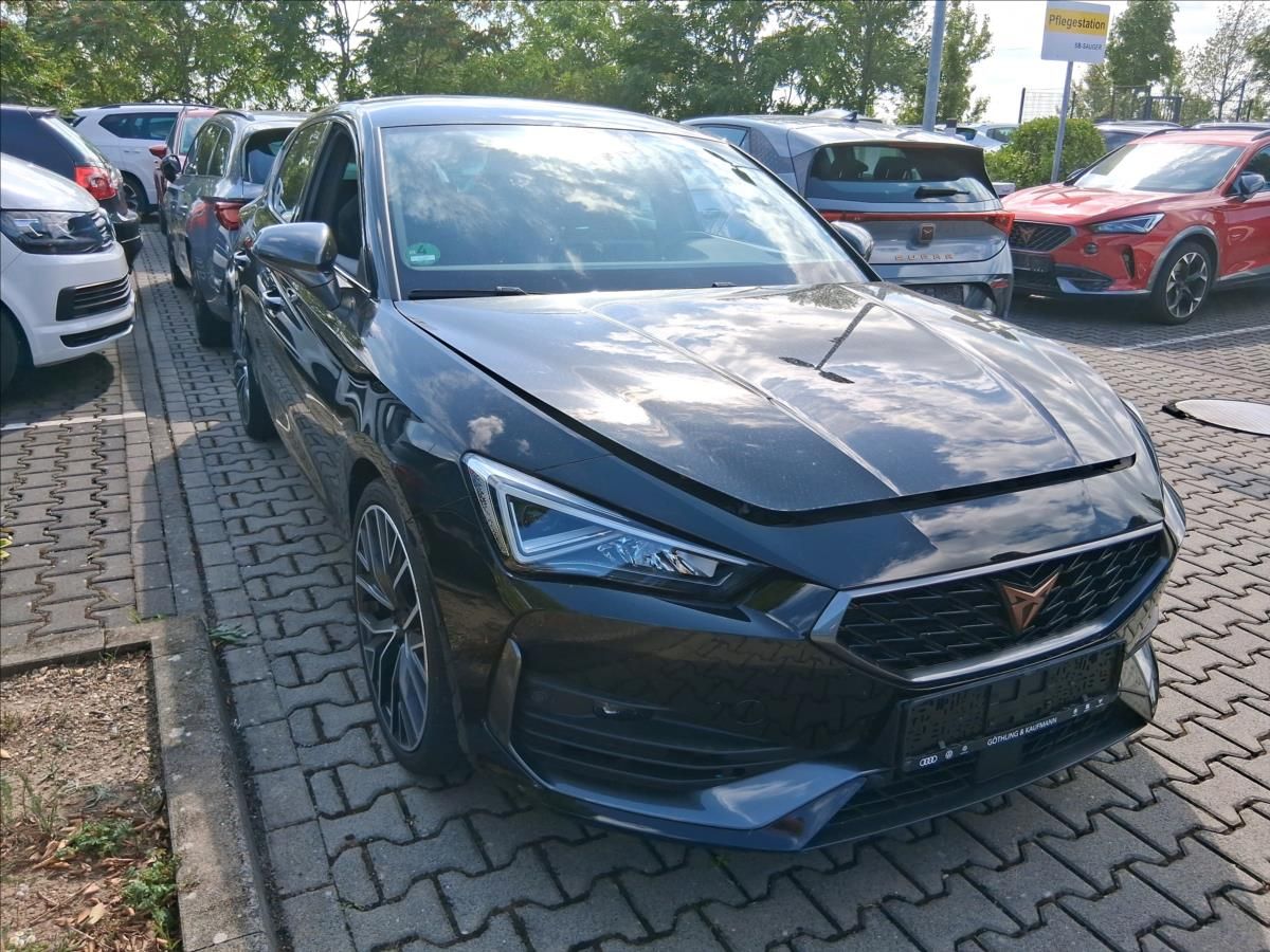 Cupra Leon, 2,0 TSI 221 KW - fotka 5